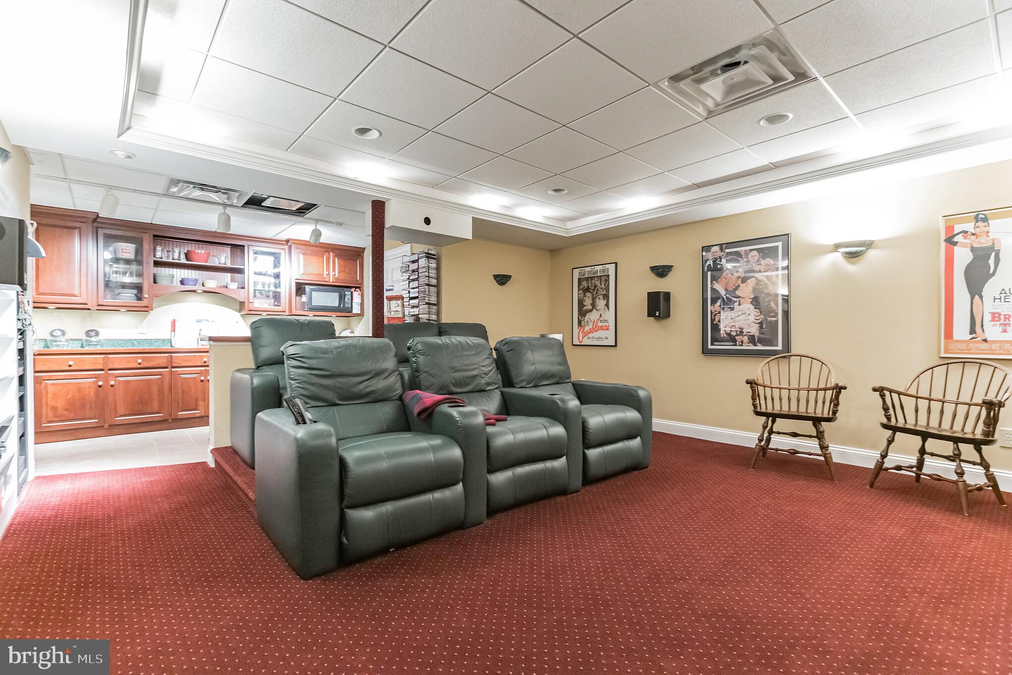 SOMERSET LAKE - Residential