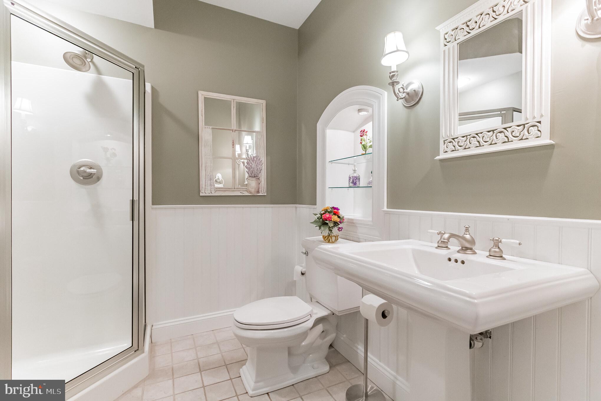 SOMERSET LAKE - Residential