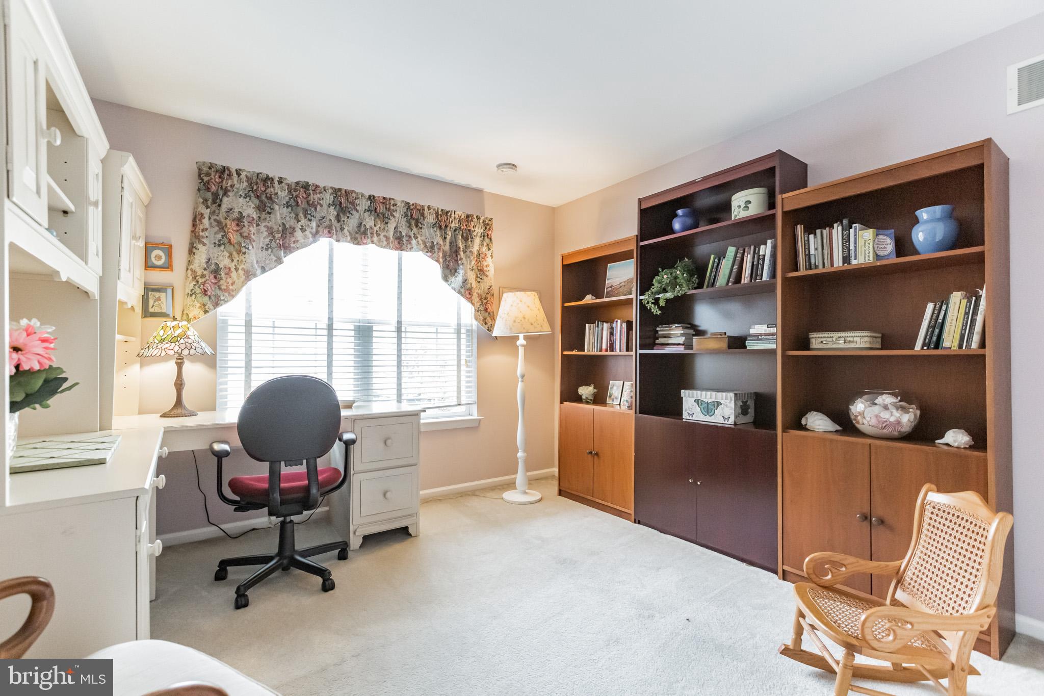 SOMERSET LAKE - Residential