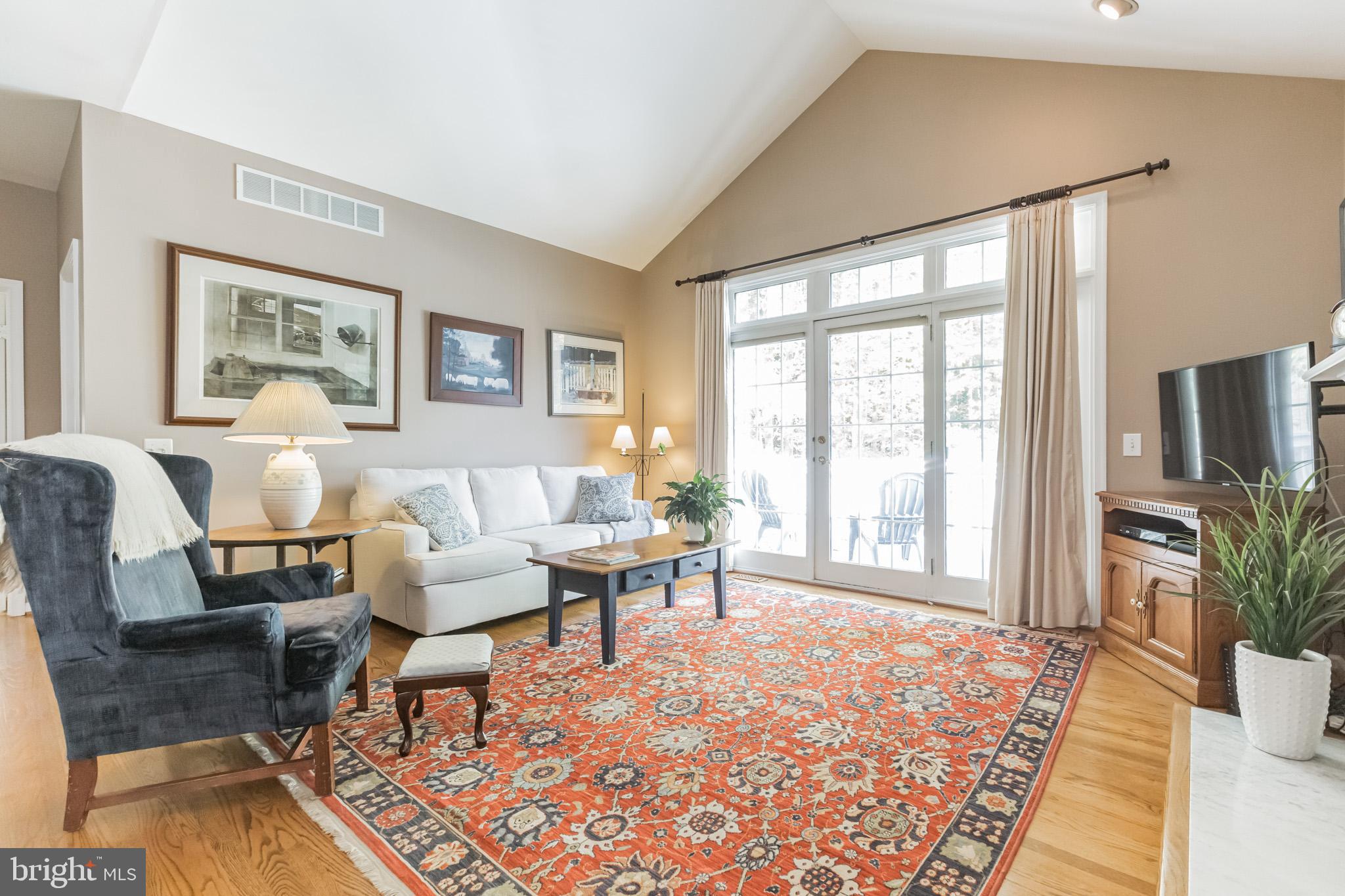 SOMERSET LAKE - Residential