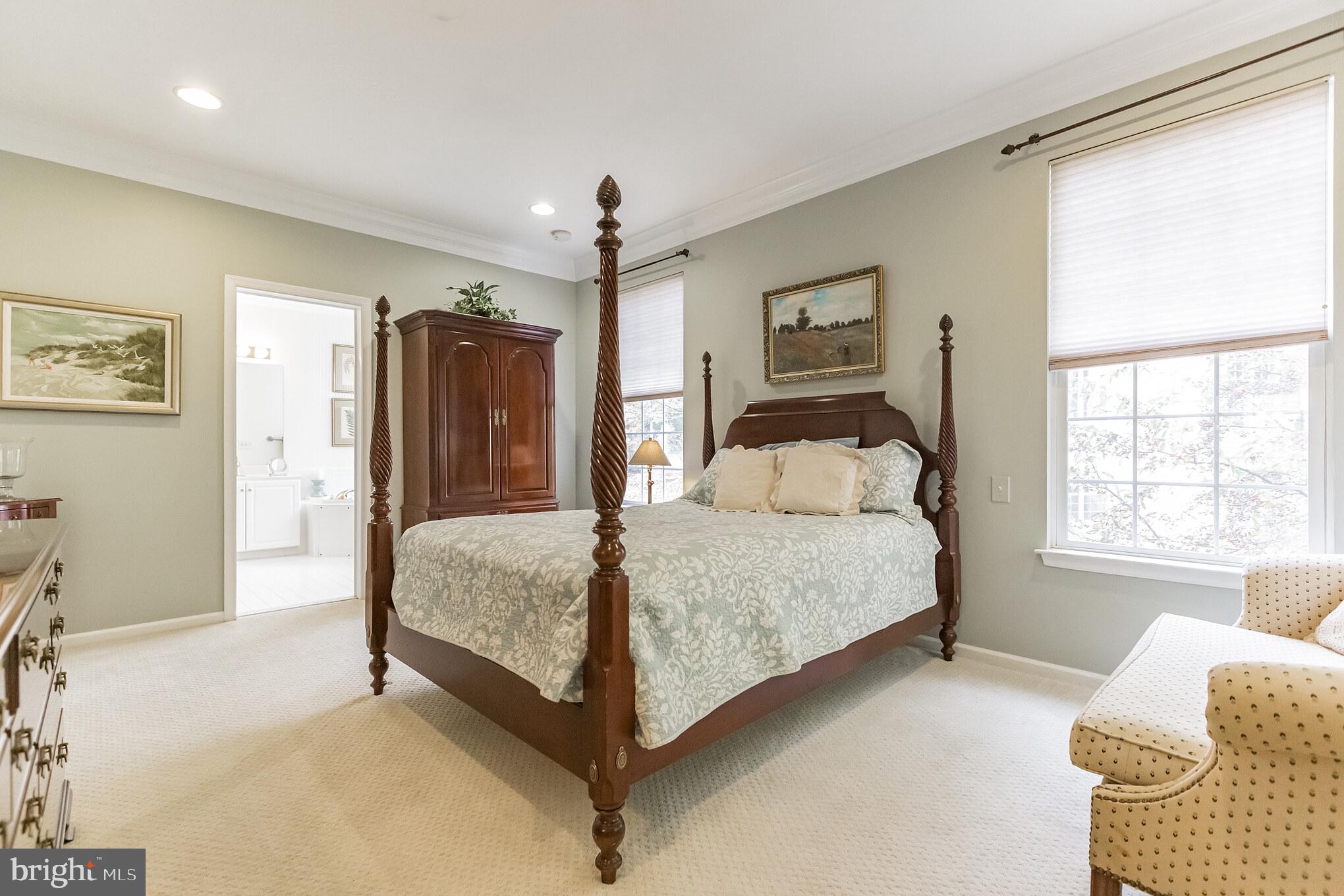 SOMERSET LAKE - Residential