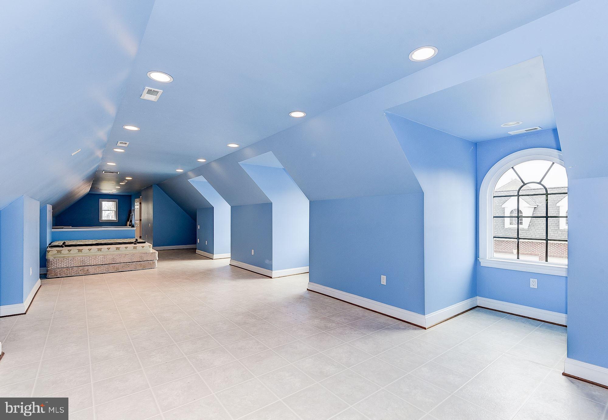 PALATINE - Residential