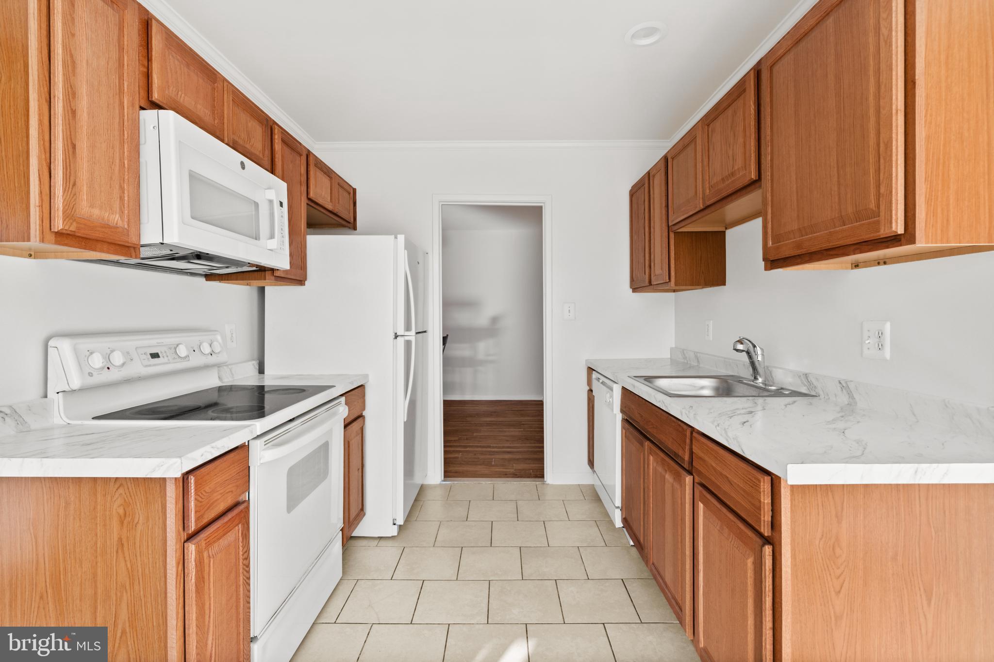 561 FLORIDA AVENUE 204