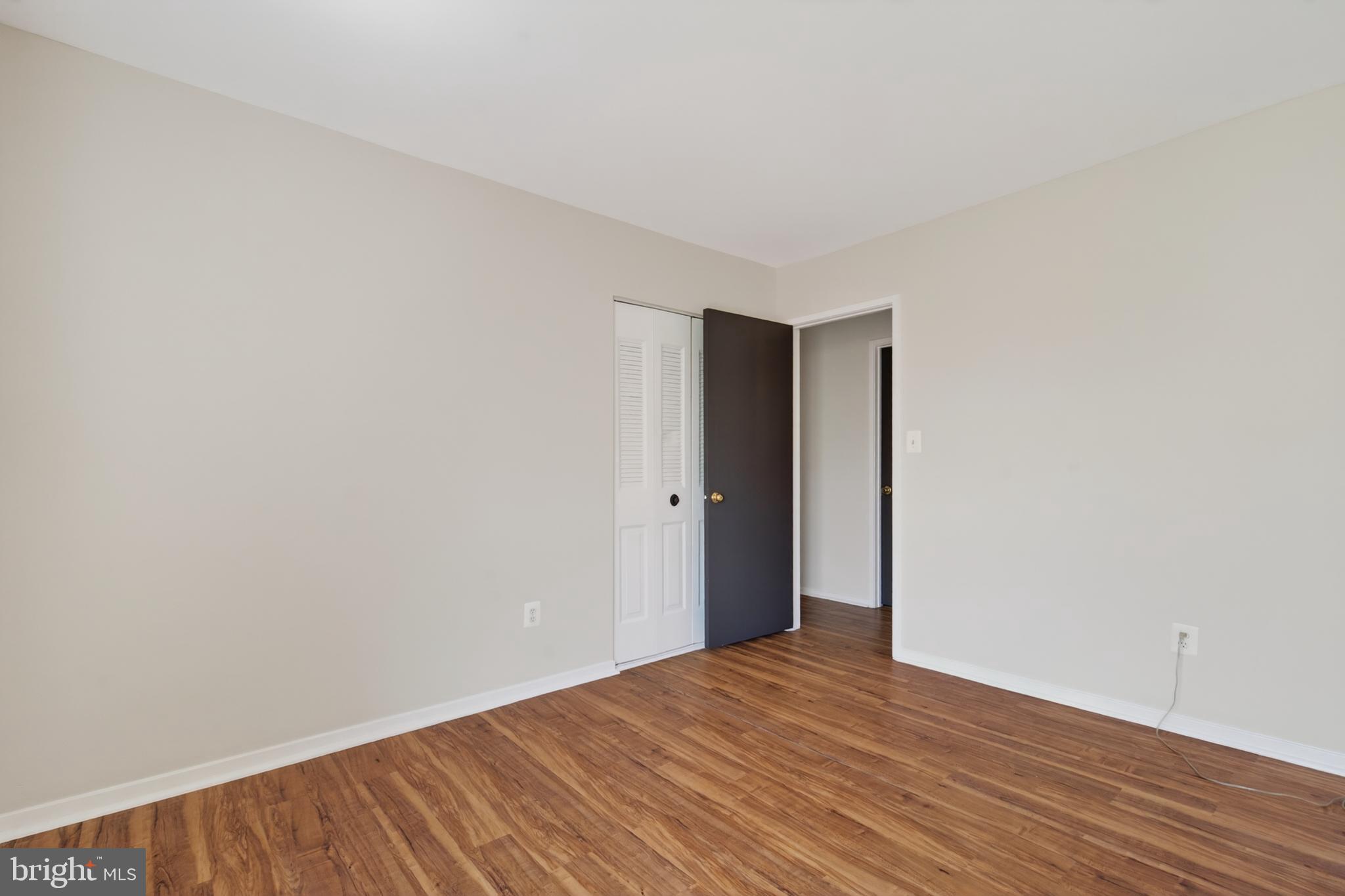 JEFFERSON MEWS - Residential