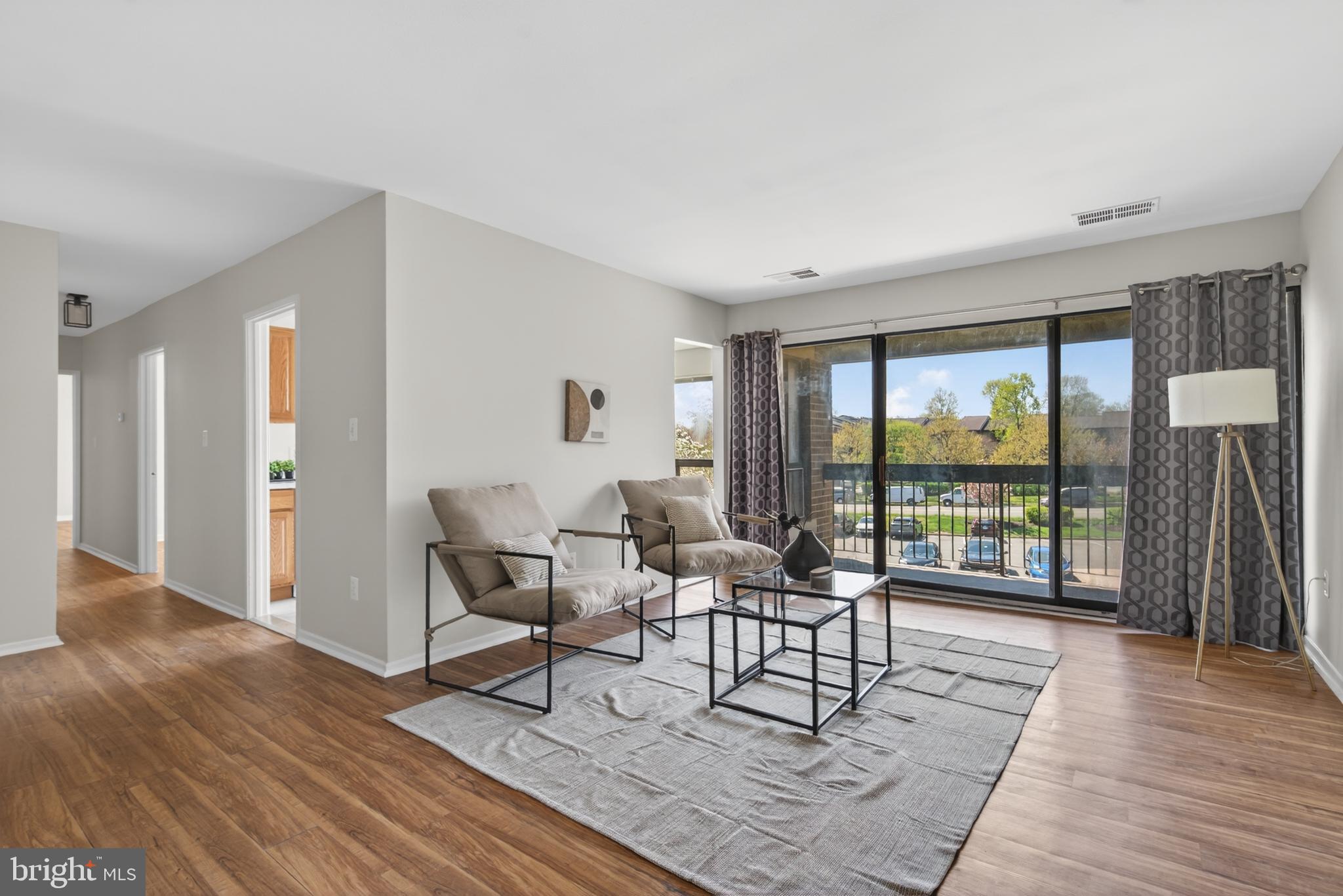 JEFFERSON MEWS - Residential