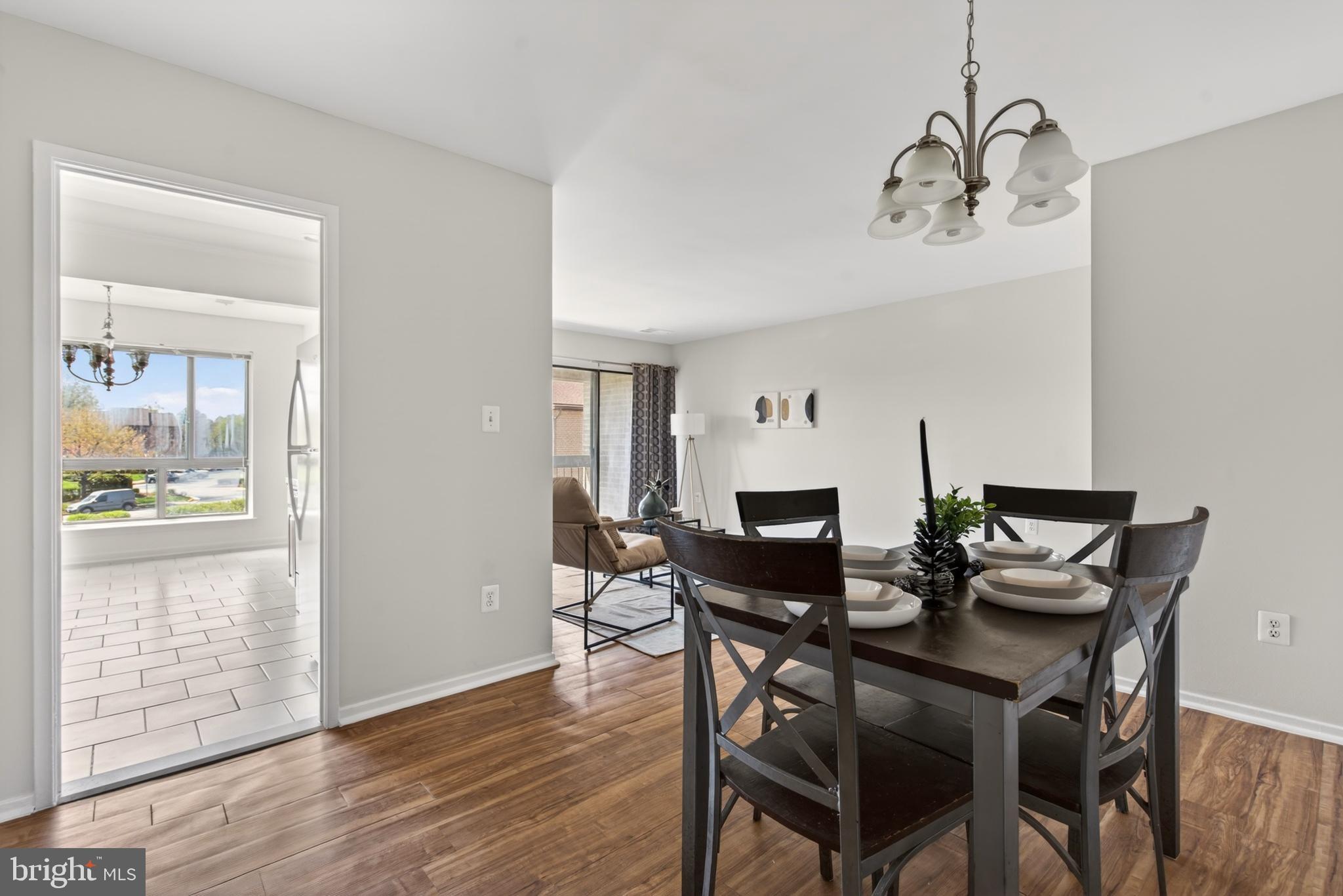 JEFFERSON MEWS - Residential