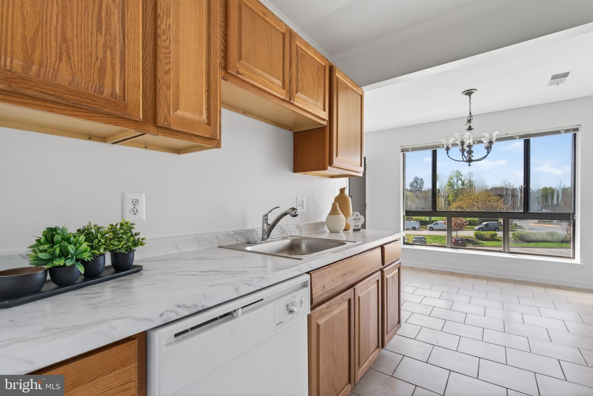 JEFFERSON MEWS - Residential