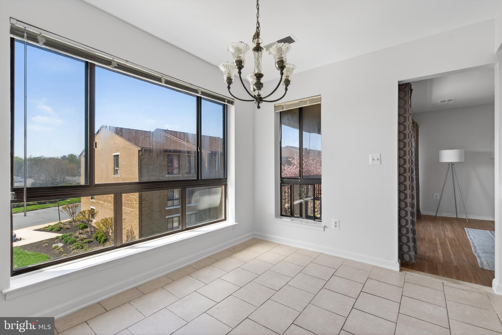 JEFFERSON MEWS - Residential