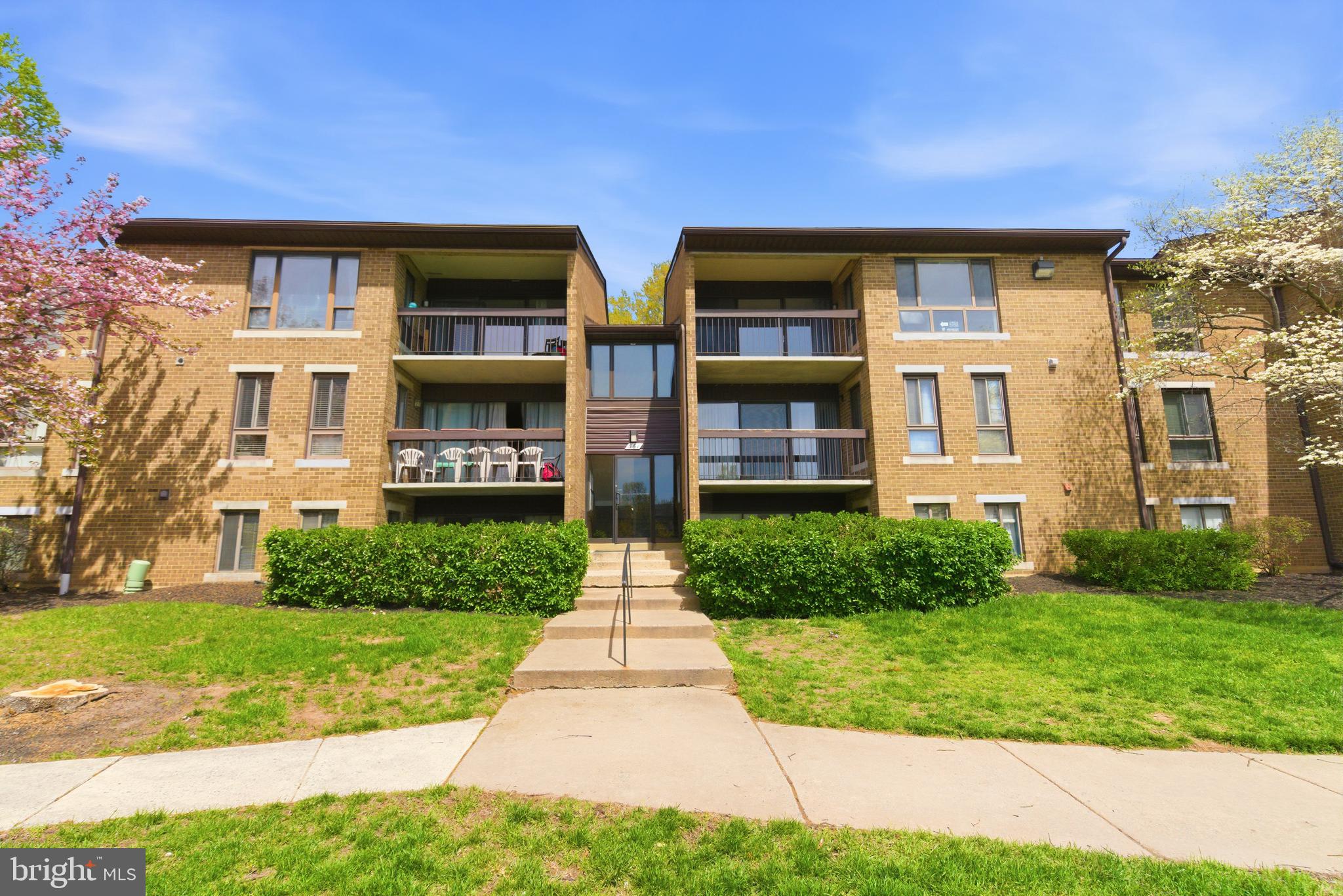 JEFFERSON MEWS - Residential