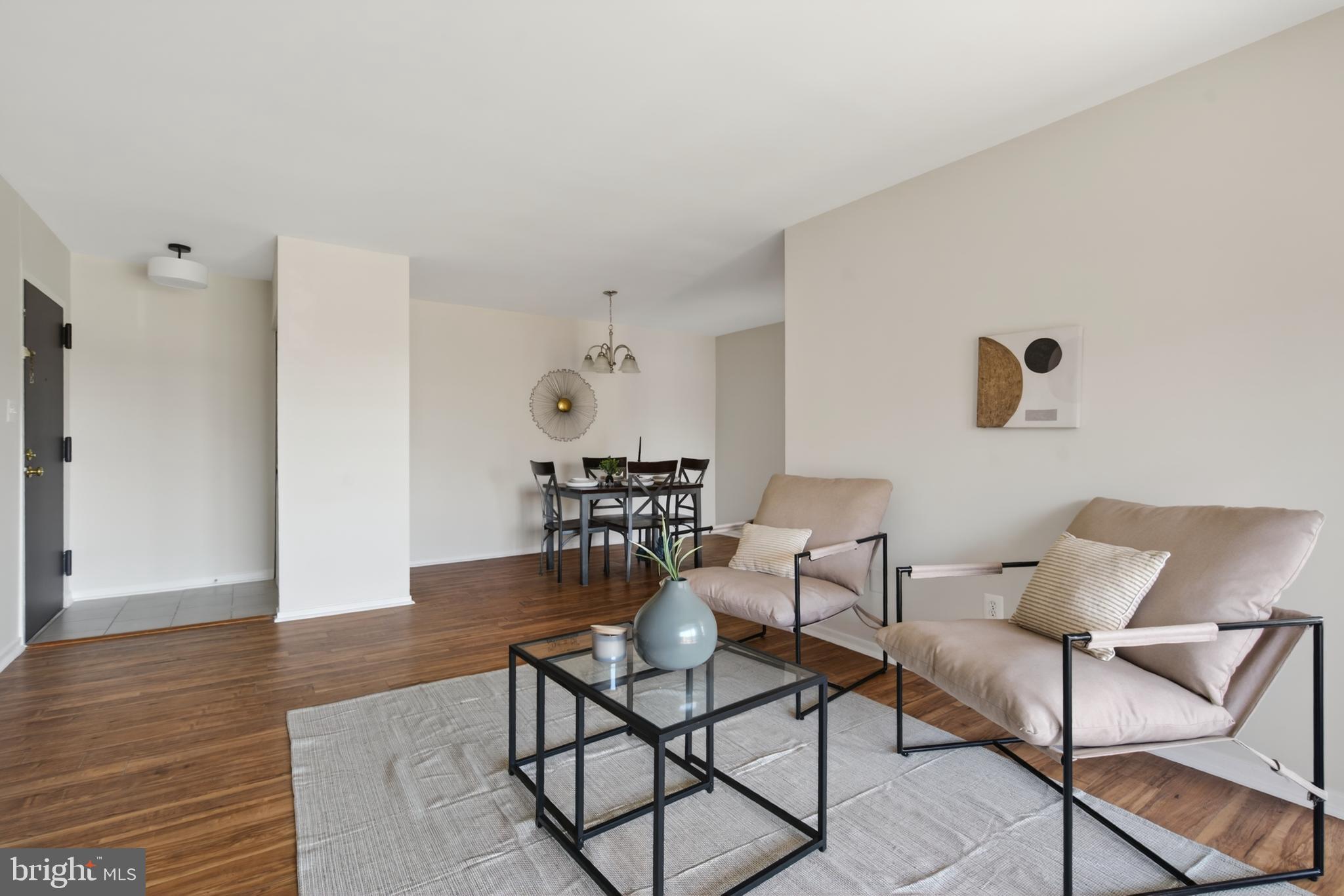 JEFFERSON MEWS - Residential