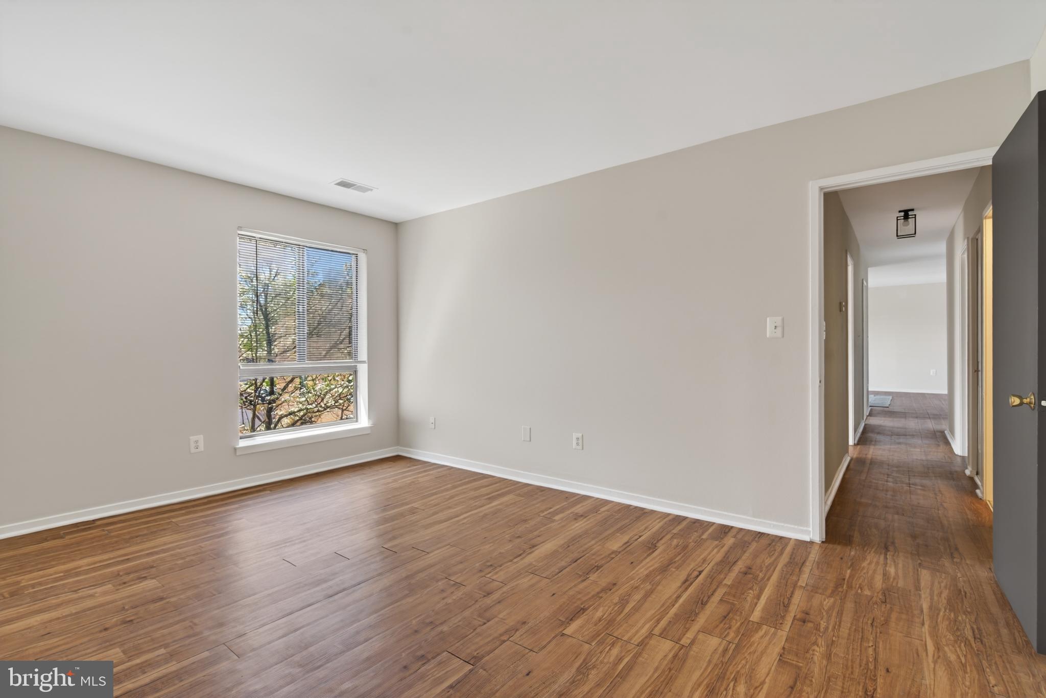 JEFFERSON MEWS - Residential