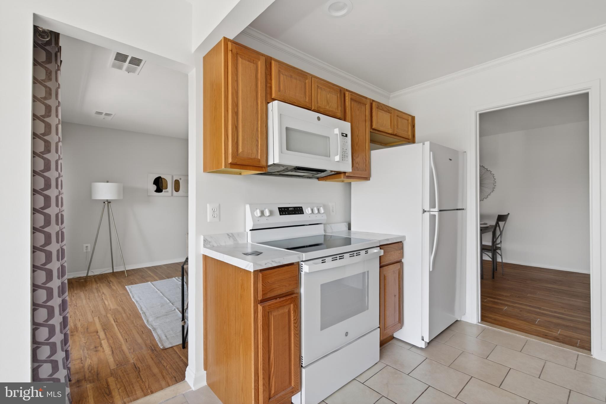 JEFFERSON MEWS - Residential