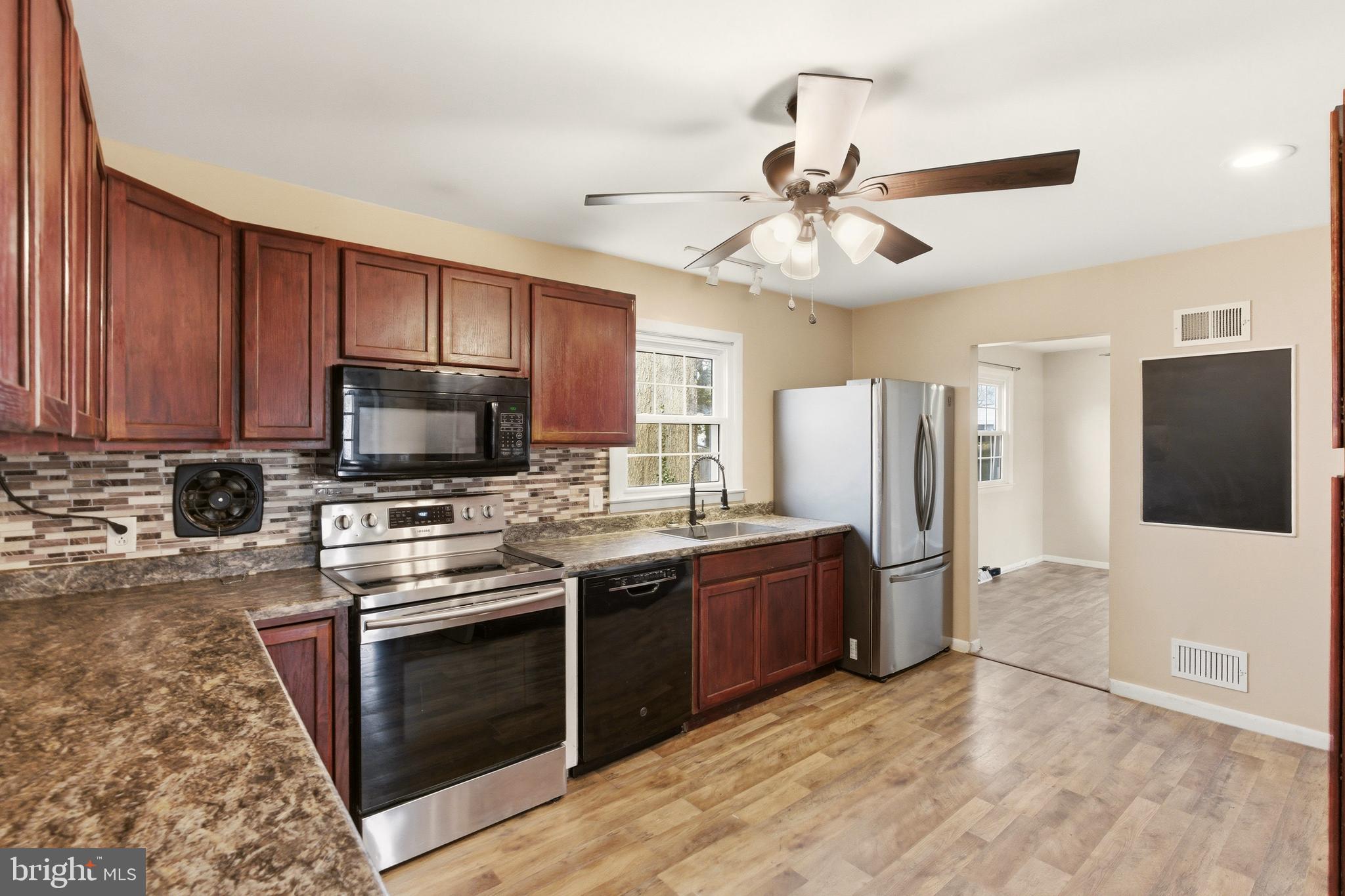 MAYFAIR - Residential