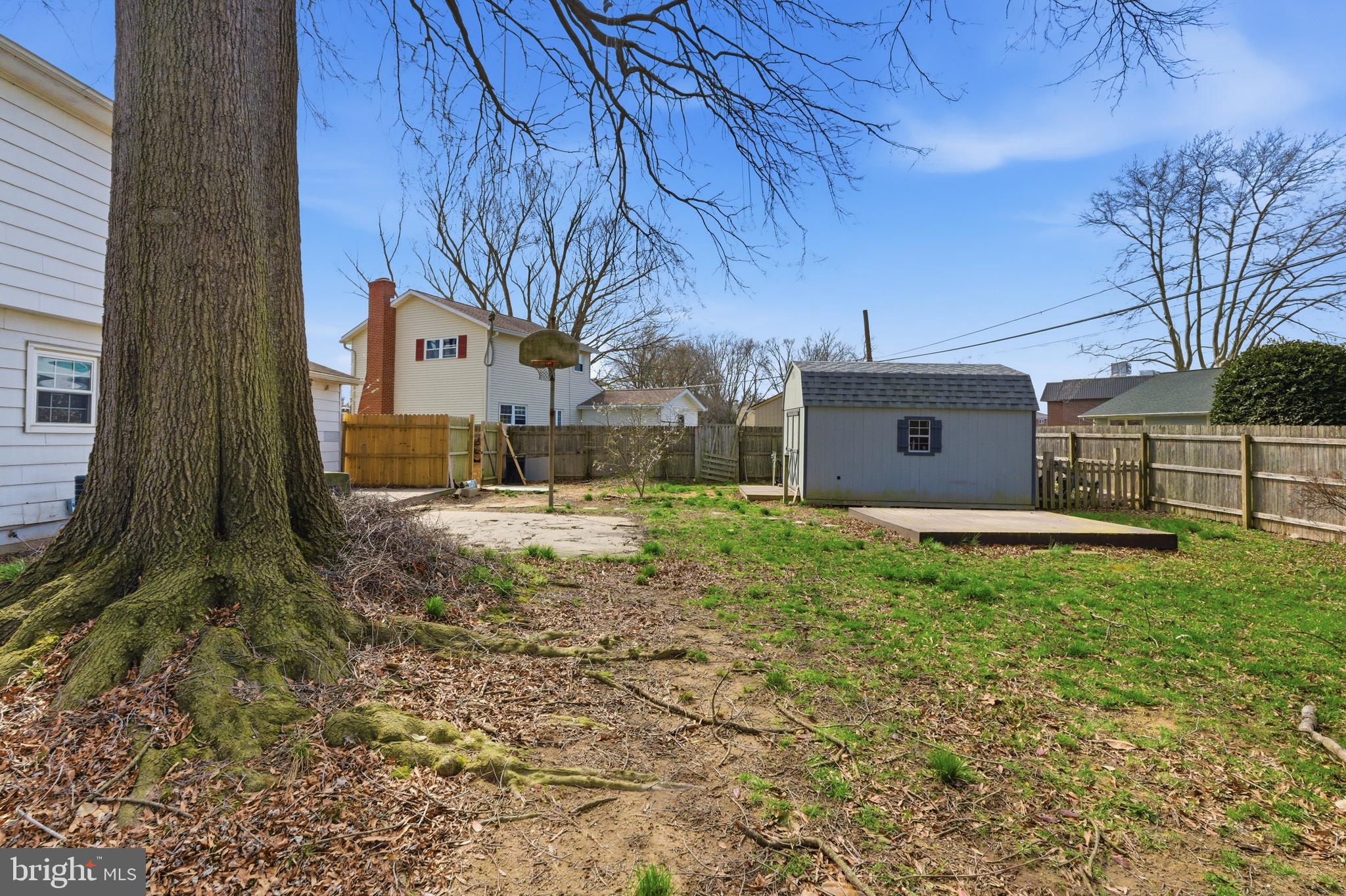 MAYFAIR - Residential