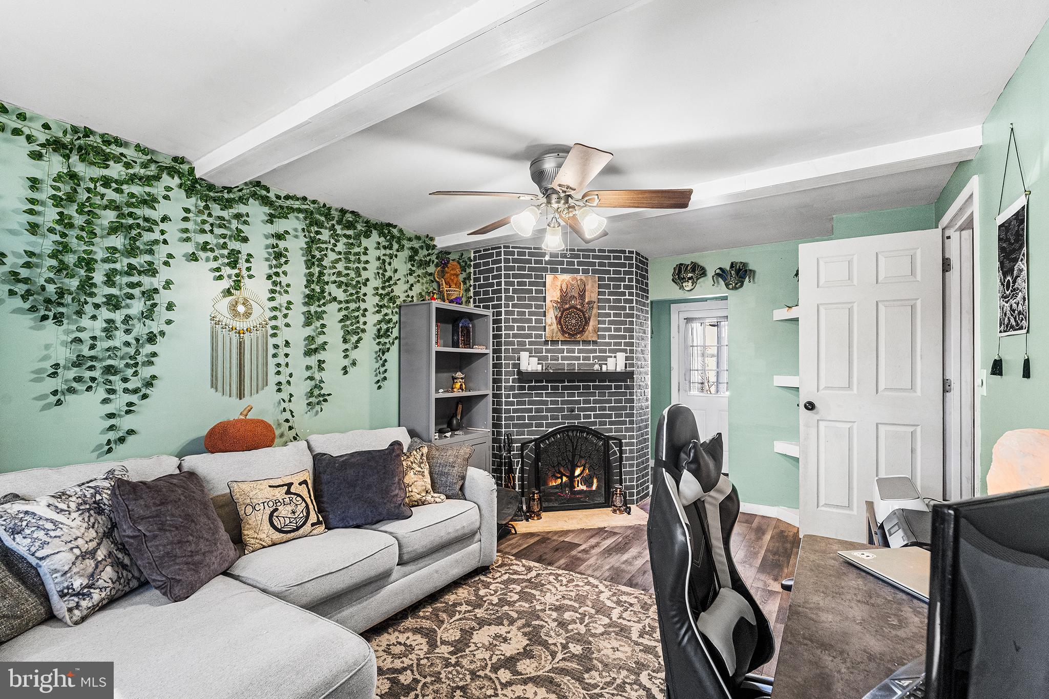 MAYFAIR - Residential