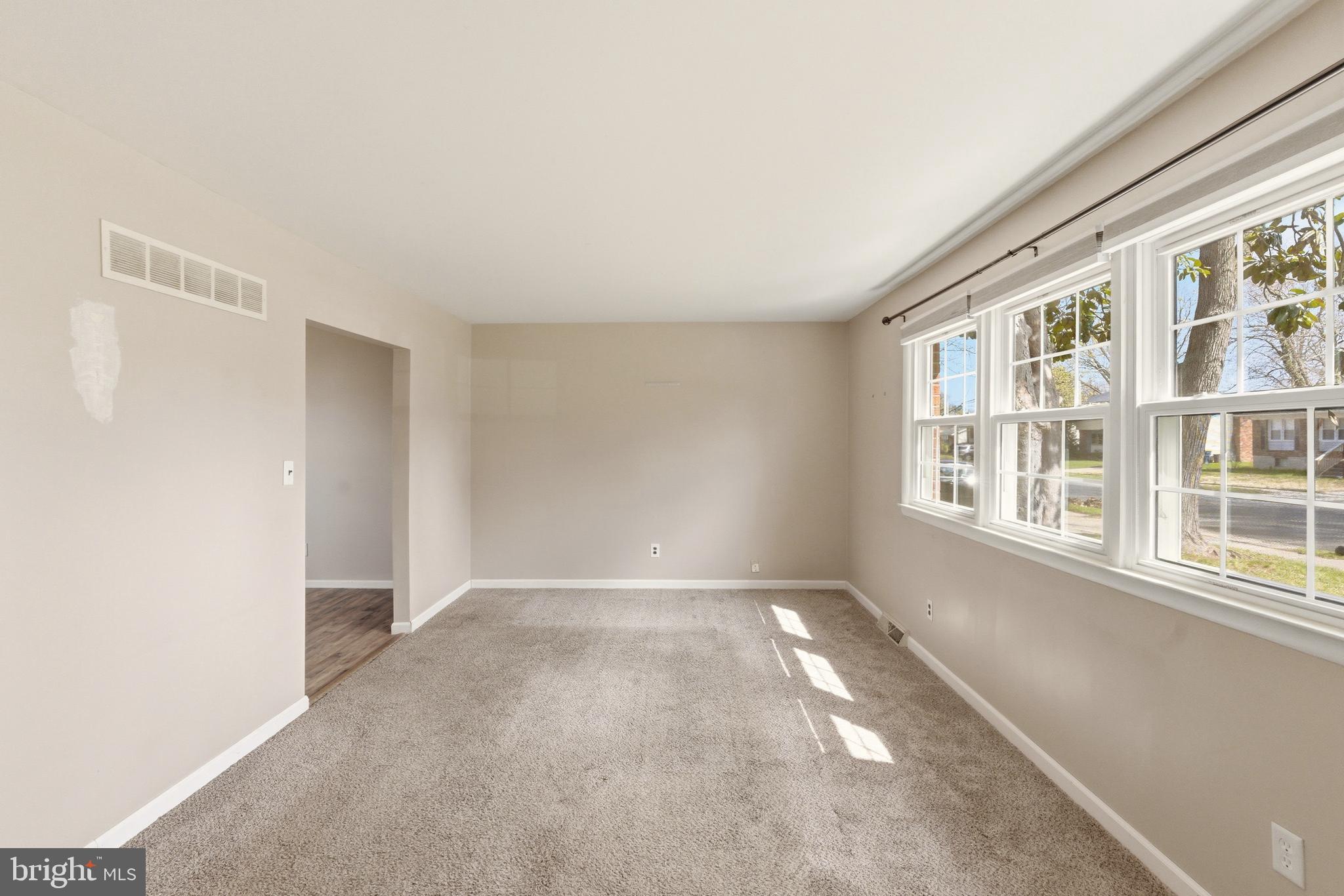 MAYFAIR - Residential