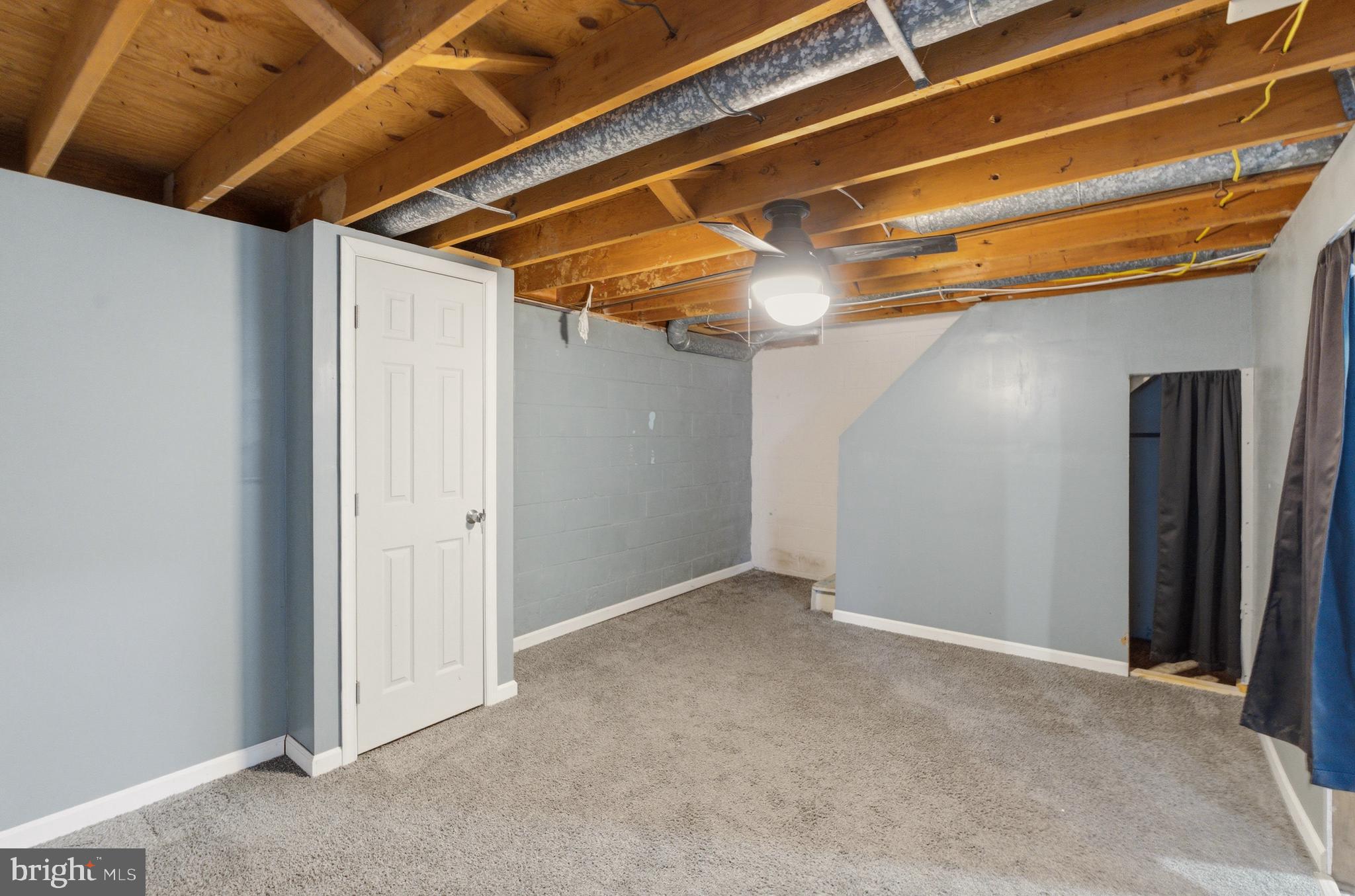 MAYFAIR - Residential