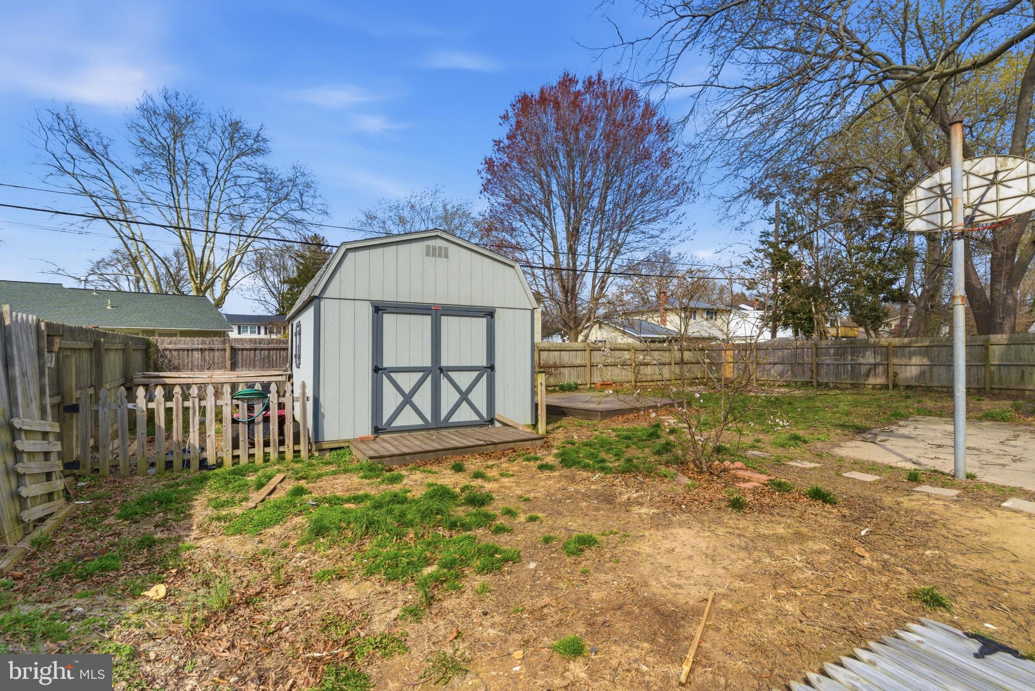 MAYFAIR - Residential