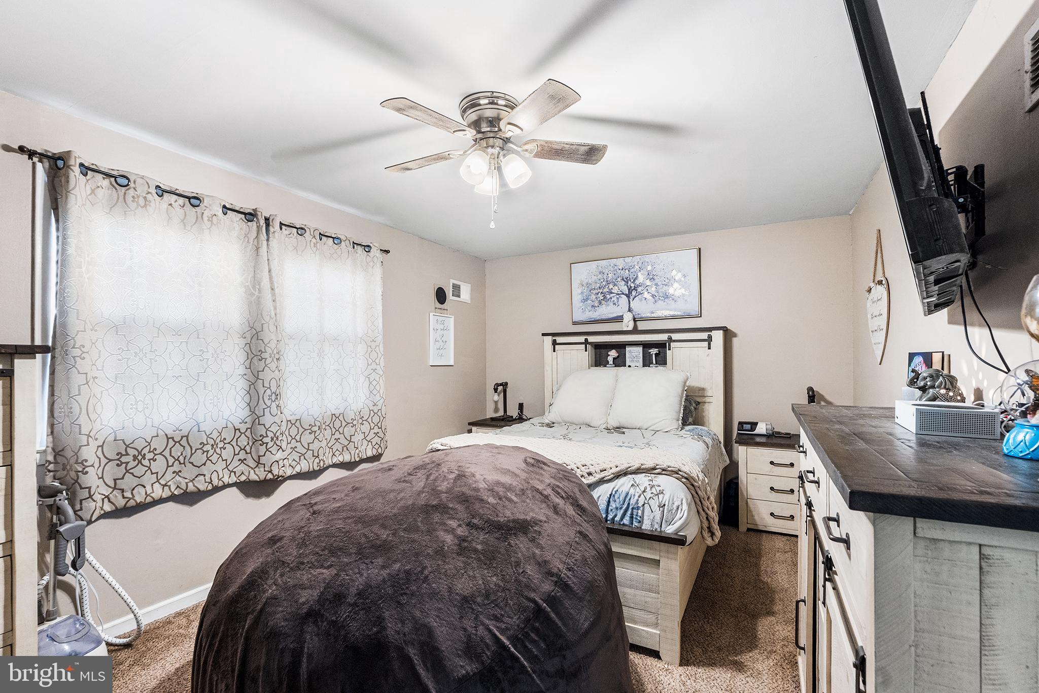 MAYFAIR - Residential