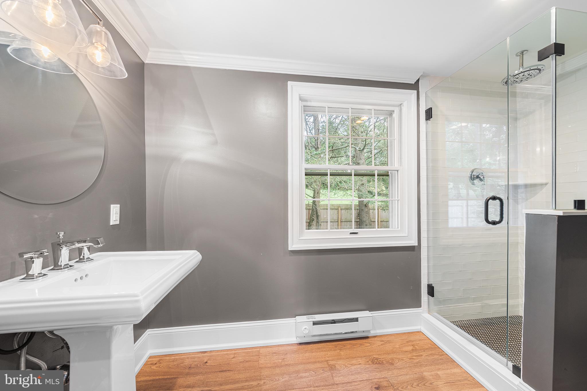 RADNOR HUNT - Residential