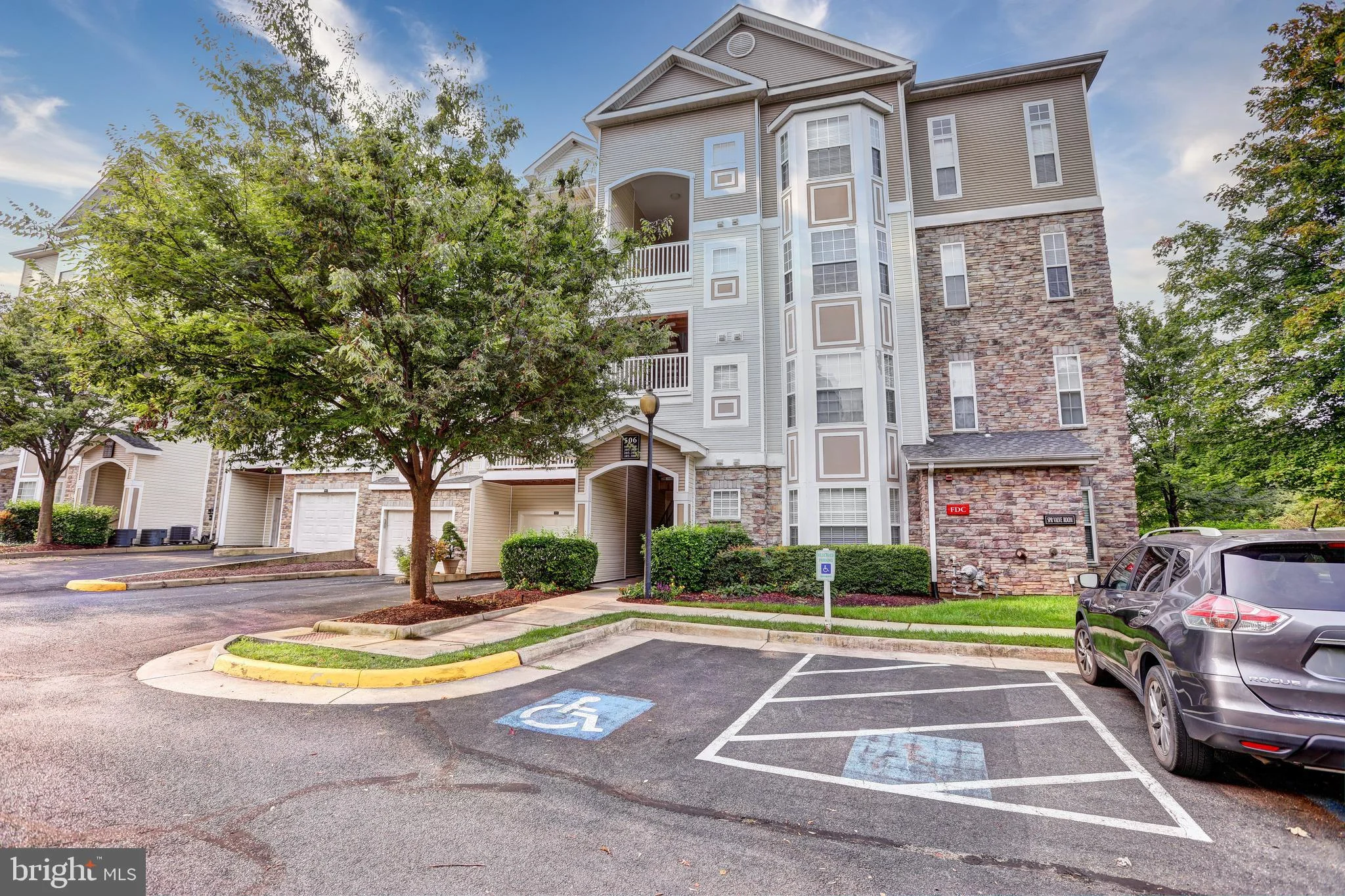 506 Sunset View Terrace SE Unit 408, Leesburg, VA 20175