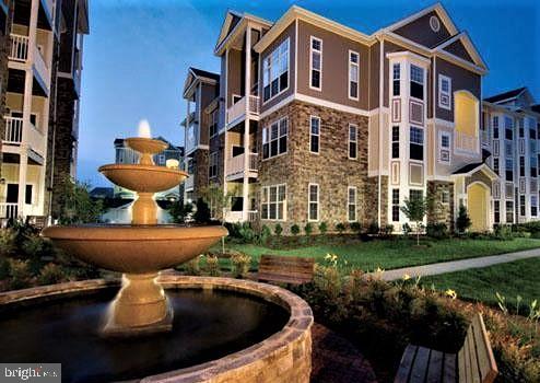 WESTCHESTER AT STRATFORD - Residential