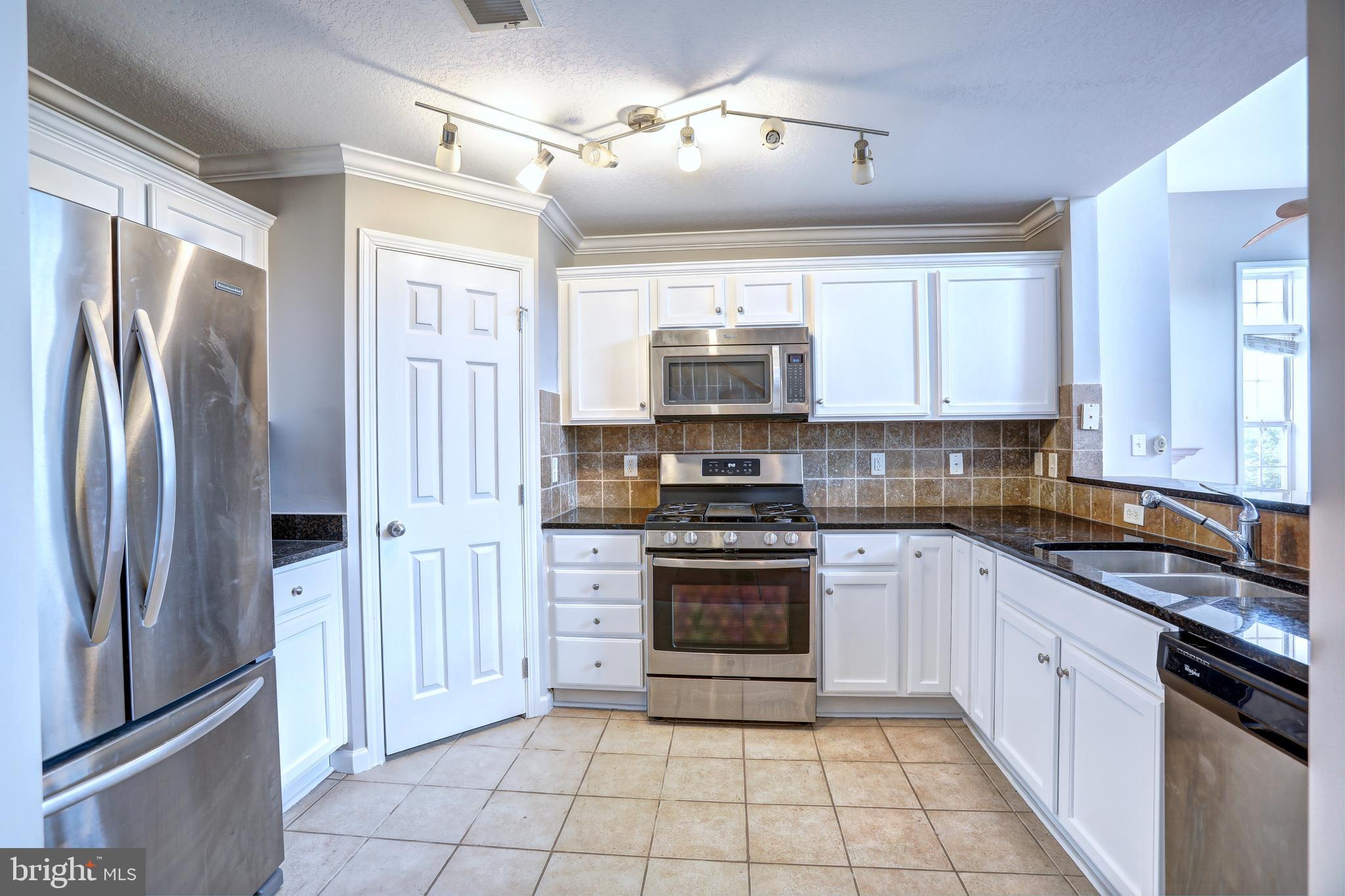 WESTCHESTER AT STRATFORD - Residential