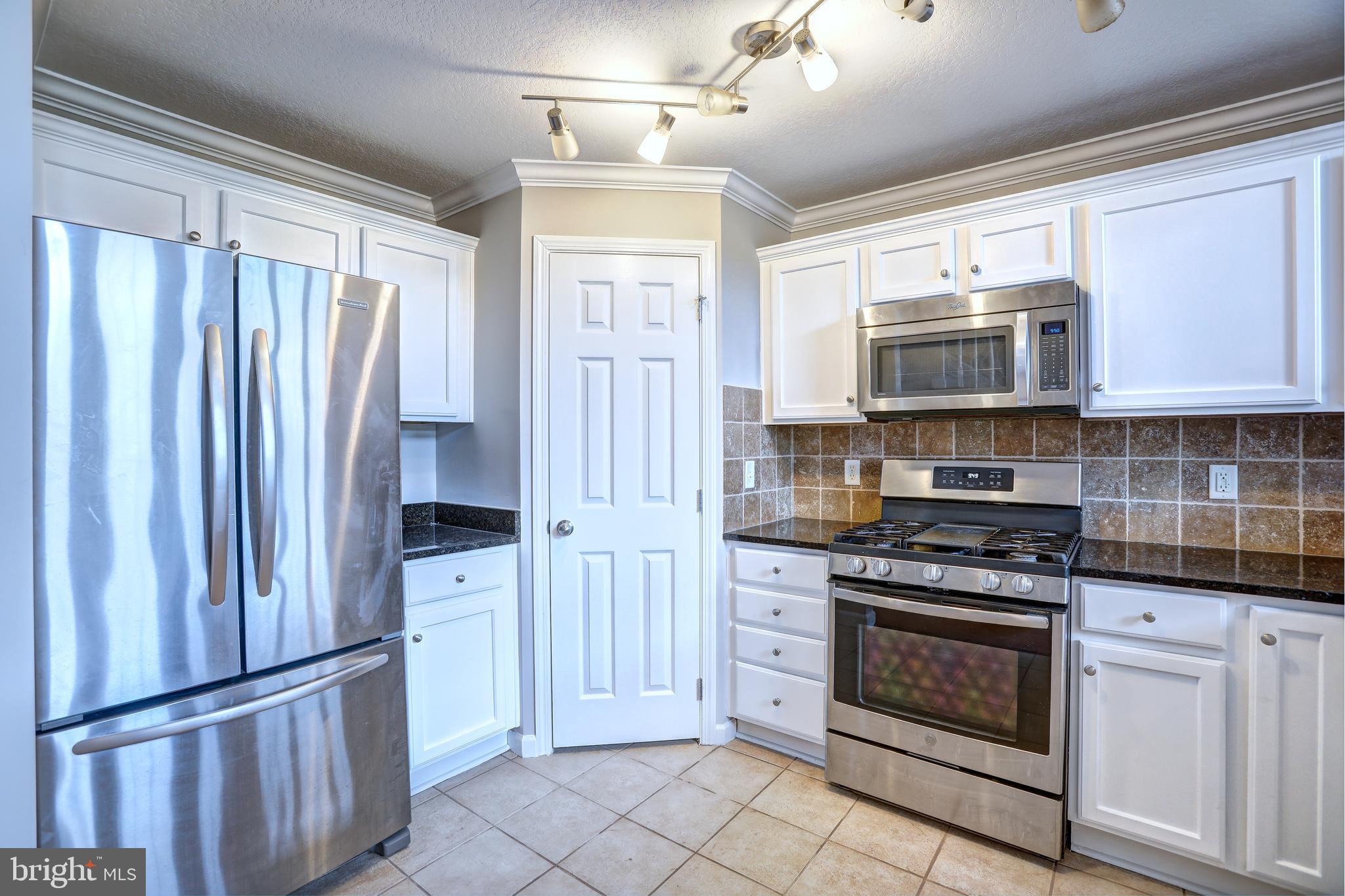 WESTCHESTER AT STRATFORD - Residential