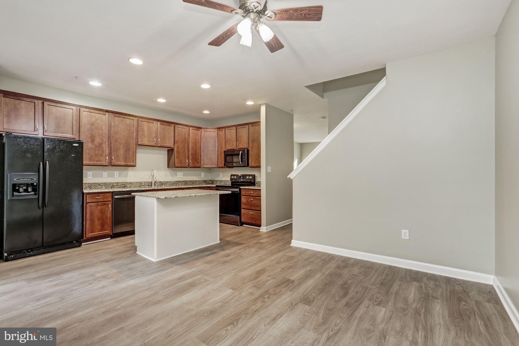 VILLAGE OF RIVER HILL - Residential Lease