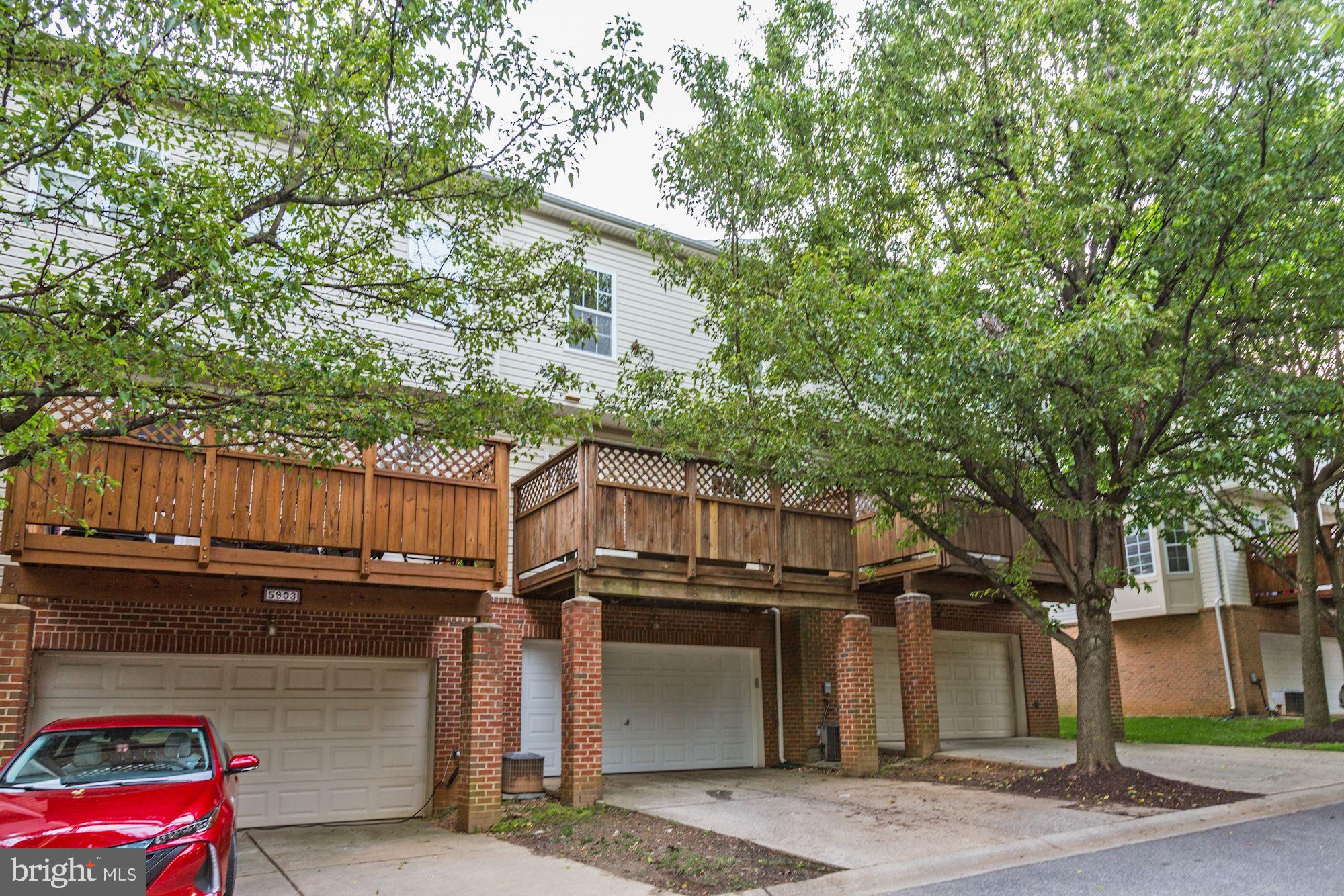 VILLAGE OF RIVER HILL - Residential Lease