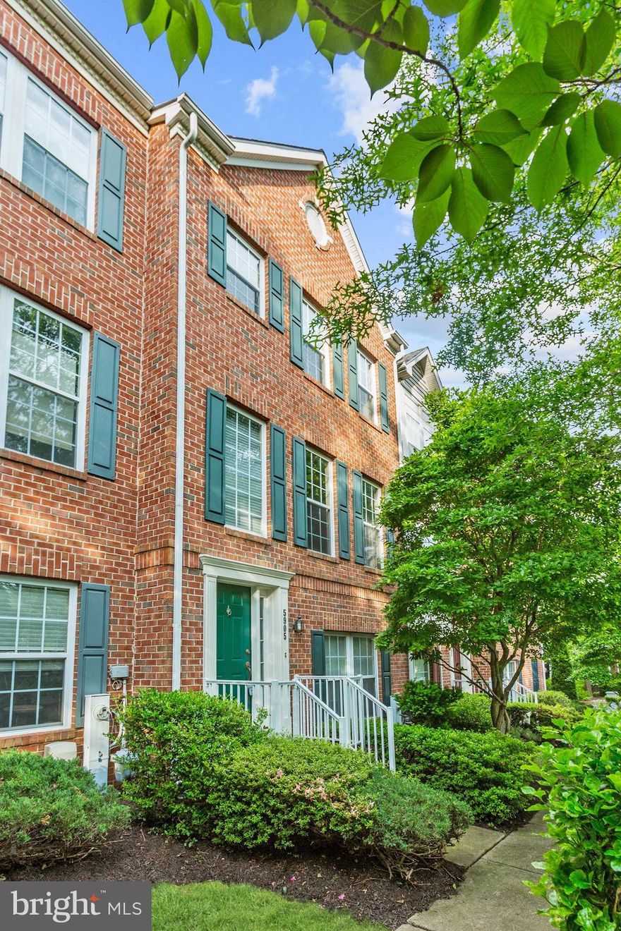 Welcome to your dream rental in Clarksville! This stunning brick front townhome offers the perfect combination of style, comfort, and convenience. With an open concept layout, upgraded bathrooms, a private deck, and a prime location near shopping centers and commuter routes, this home is sure to exceed your expectations.  When you step in the front door you can go downstairs to the lower level and you will find a living area, full bath and laundry area.  The upper level offers a seamless flow between the family room, dining area and kitchen.  This creates a warm and welcoming atmosphere, perfect for entertaining guests or simply relaxing with your loved ones. The abundance of natural light that floods the space further enhances the overall charm and elegance of the home.  The upgraded bathrooms are a true highlight of this rental property. Featuring modern fixtures, sleek countertops, and luxurious finishes.  Step outside onto your private deck and enjoy the privacy it offers. Whether you're sipping your morning coffee, hosting a barbecue with friends, or simply enjoying the fresh air, this outdoor space is the perfect extension of your living area. Convenience is key, and this rental townhome has it all. Located near a shopping center, you'll have easy access to a variety of stores, restaurants, and entertainment options. Additionally, commuter routes are just a stone's throw away, making your daily commute a breeze.  Don't miss out on the opportunity to call this townhome in Clarksville your own!