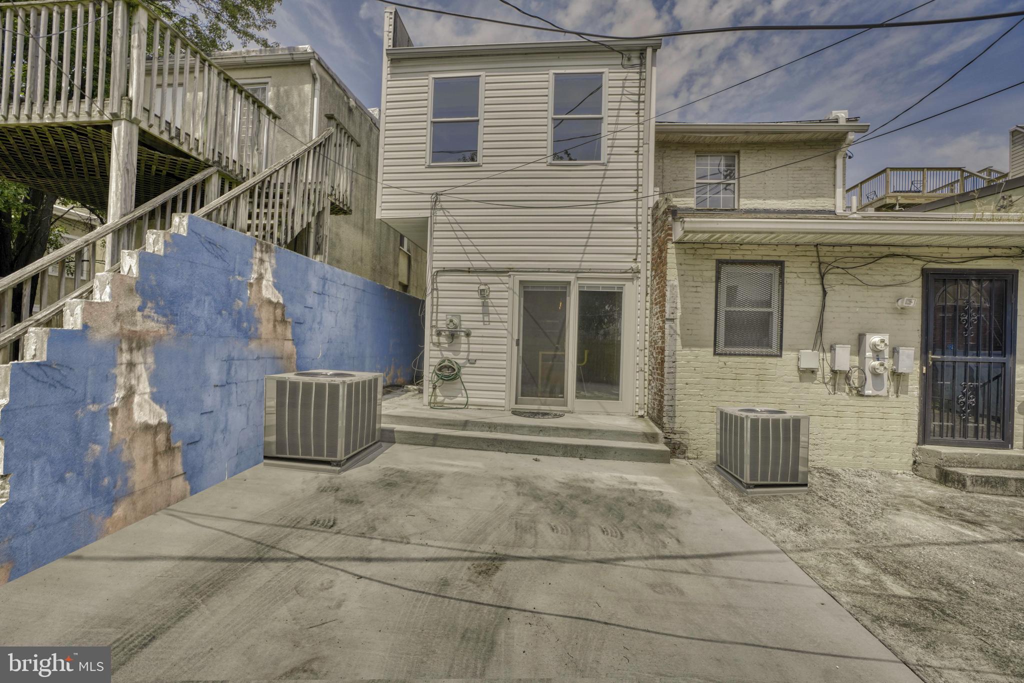 FEDERAL HILL HISTORIC DISTRICT - Residential Lease