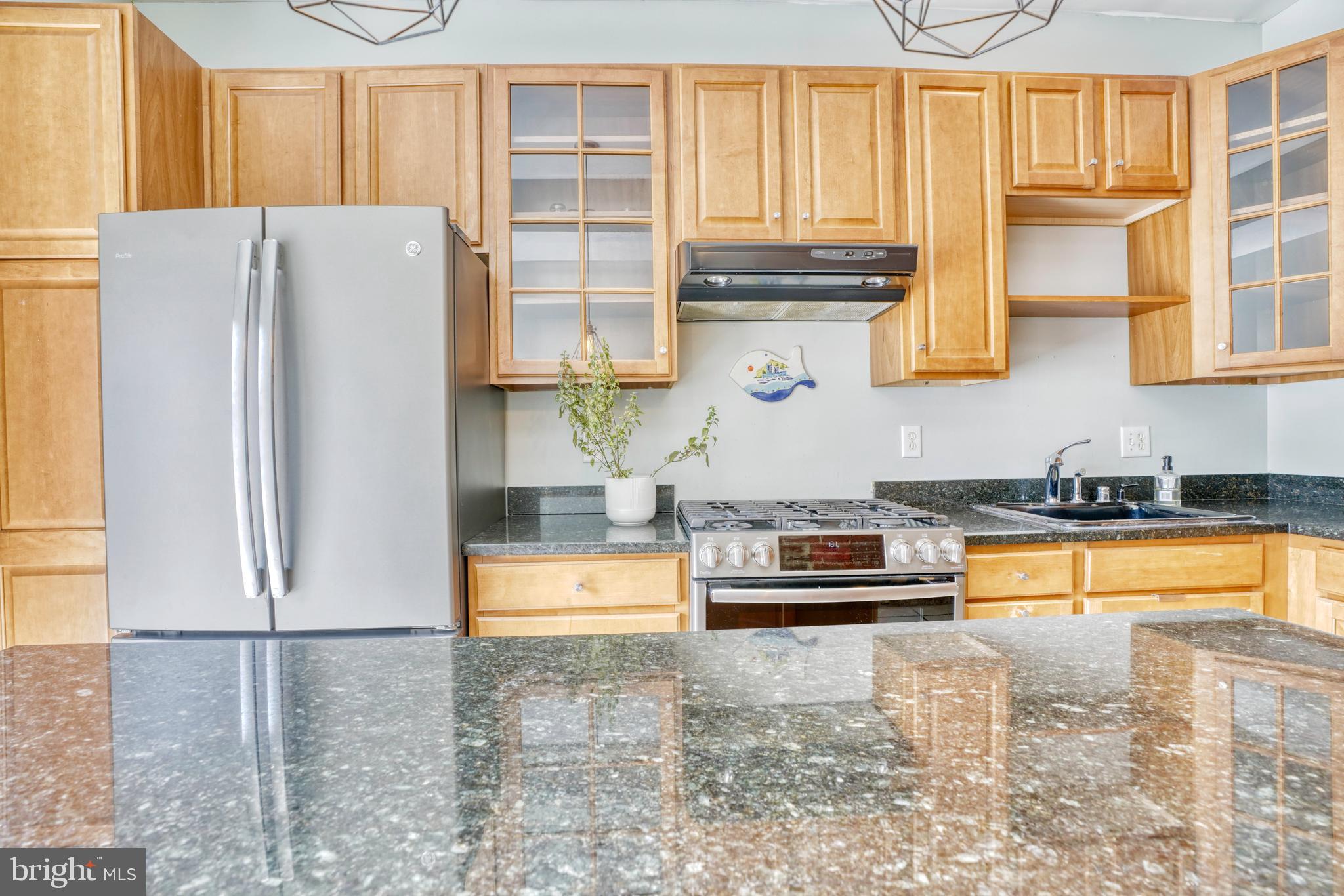 FEDERAL HILL HISTORIC DISTRICT - Residential Lease