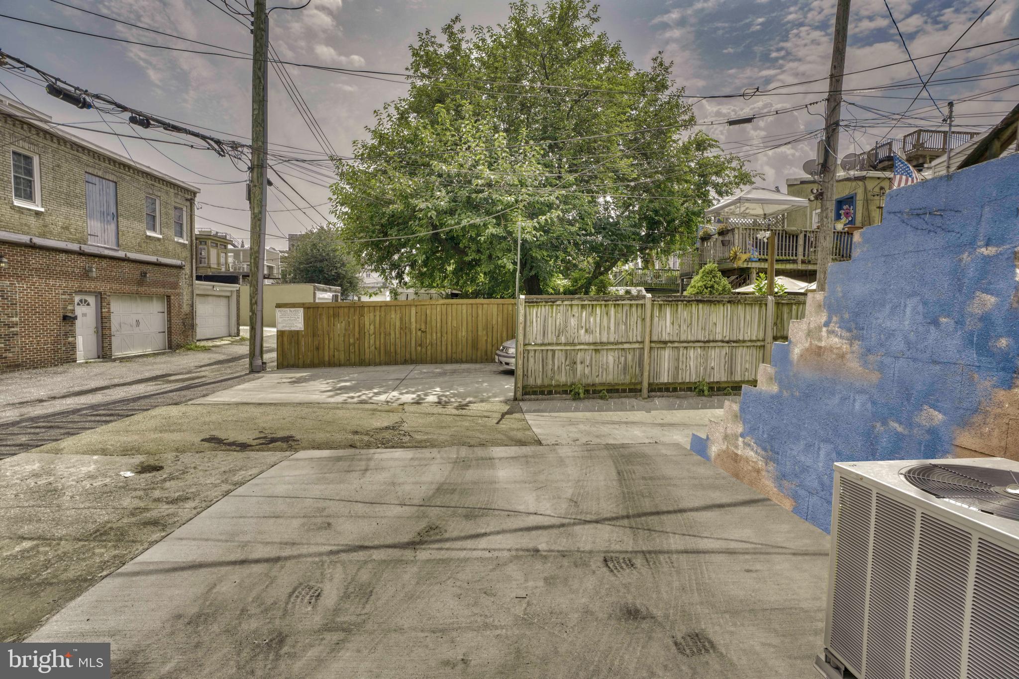 FEDERAL HILL HISTORIC DISTRICT - Residential Lease