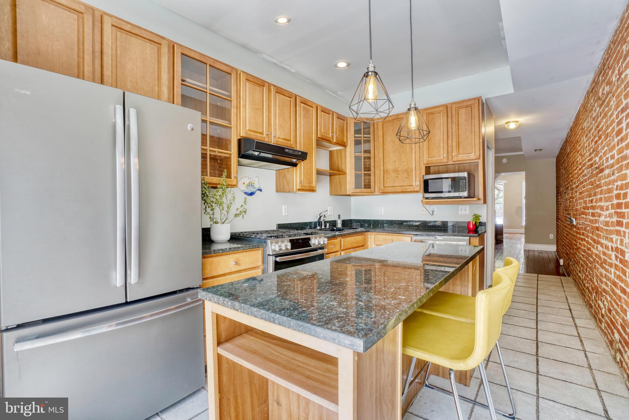 FEDERAL HILL HISTORIC DISTRICT - Residential Lease