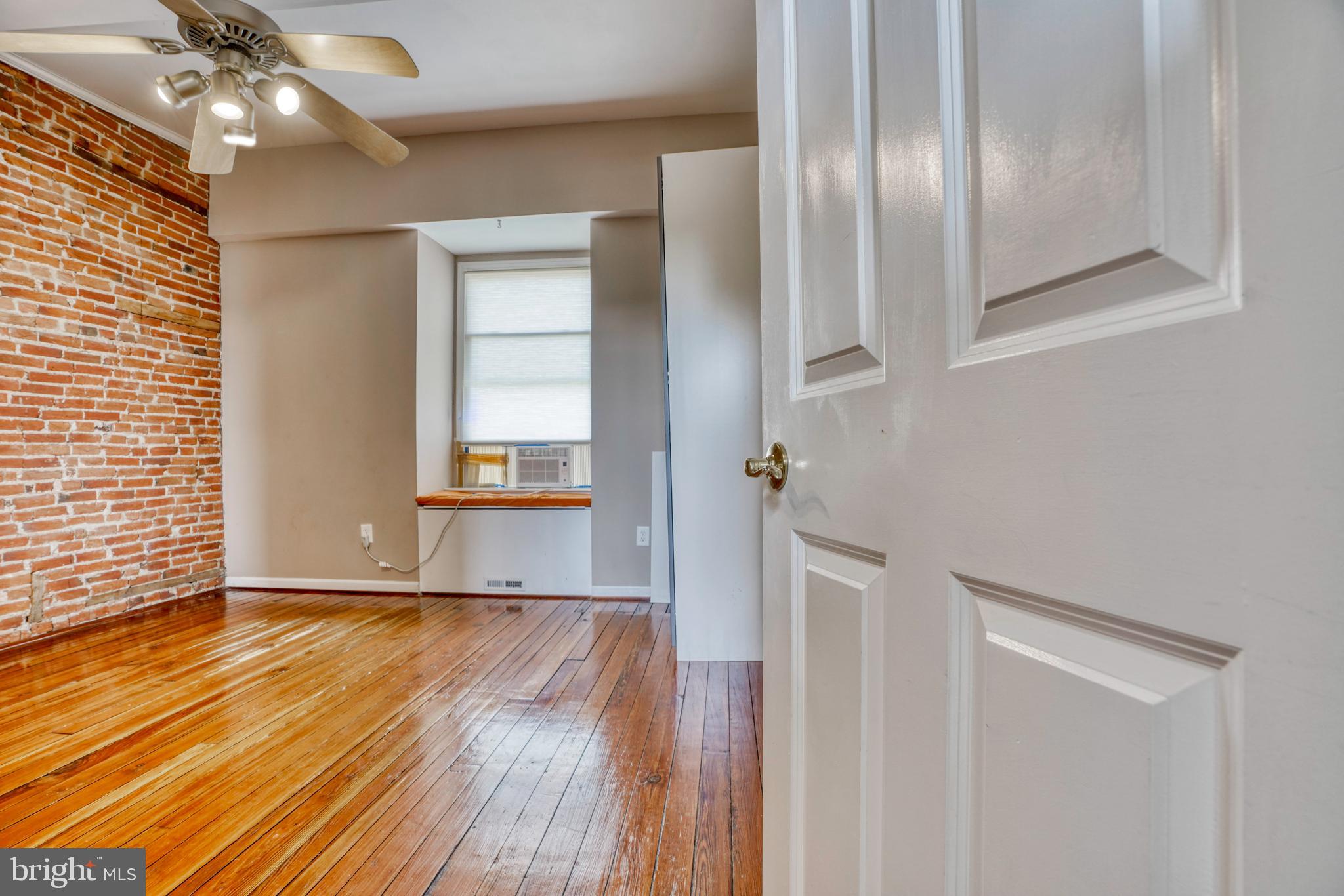 FEDERAL HILL HISTORIC DISTRICT - Residential Lease