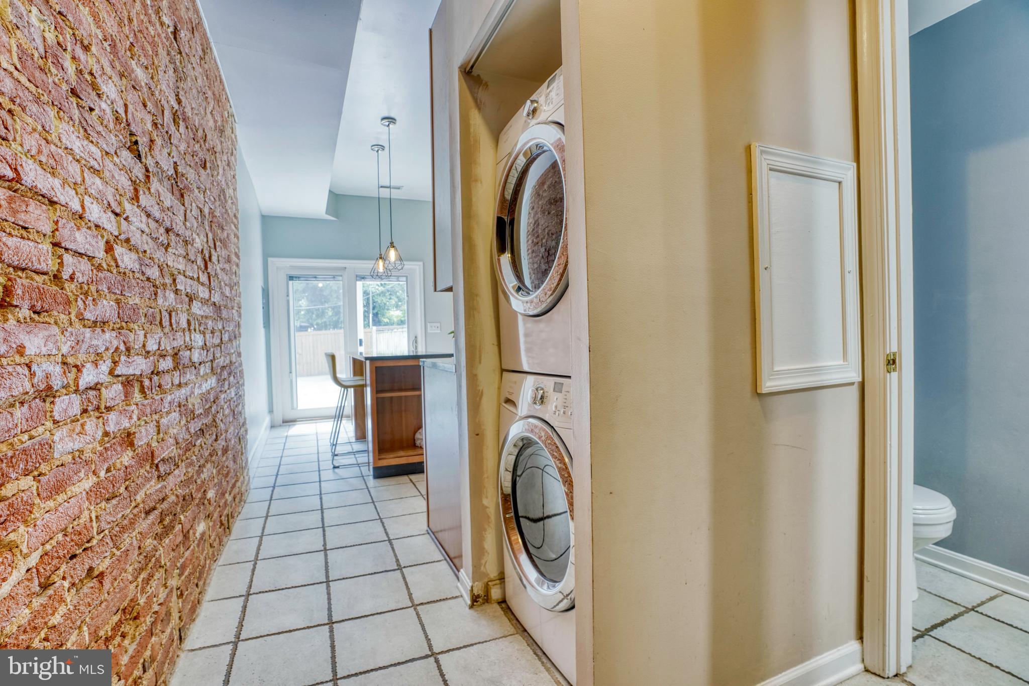 FEDERAL HILL HISTORIC DISTRICT - Residential Lease