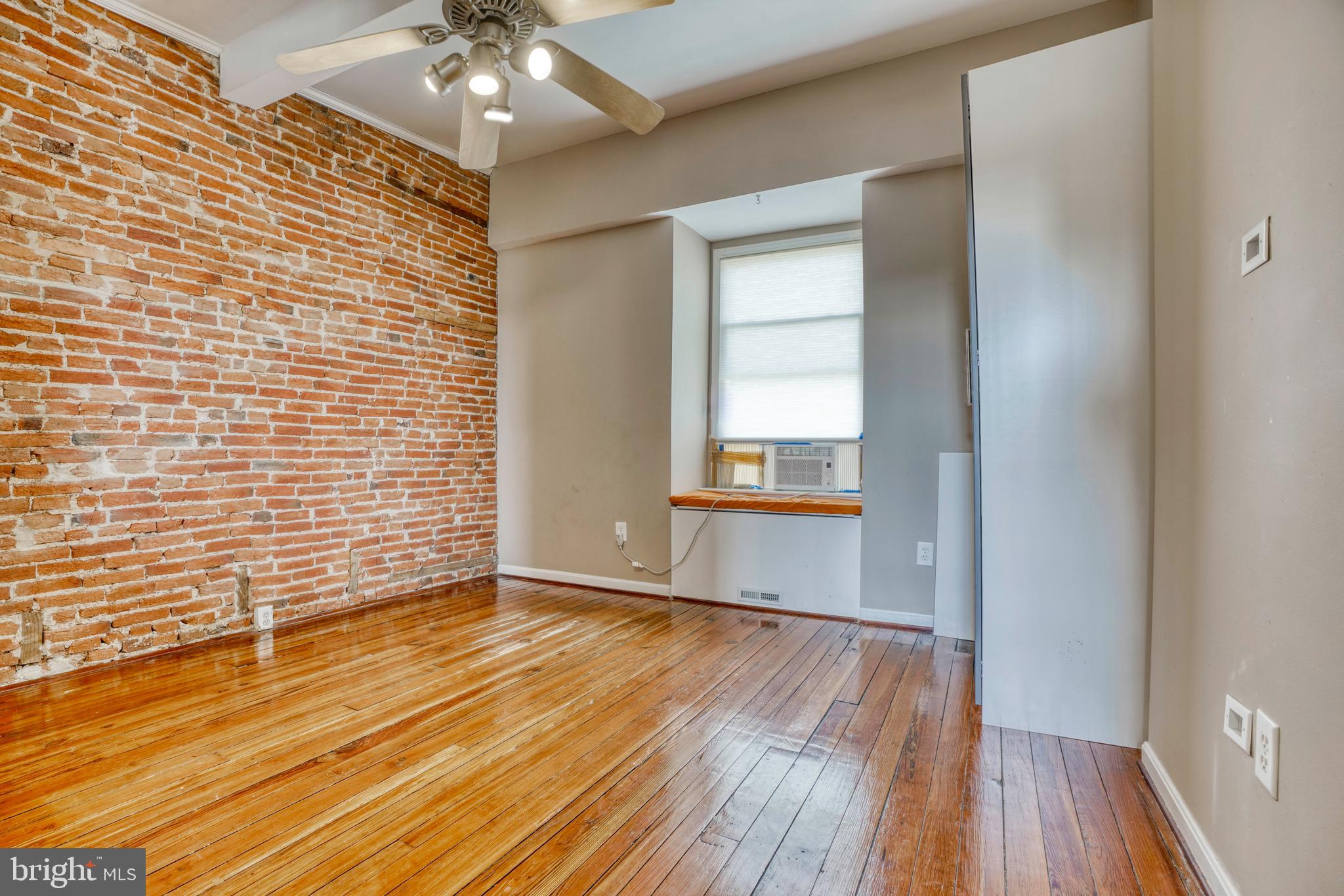 FEDERAL HILL HISTORIC DISTRICT - Residential Lease