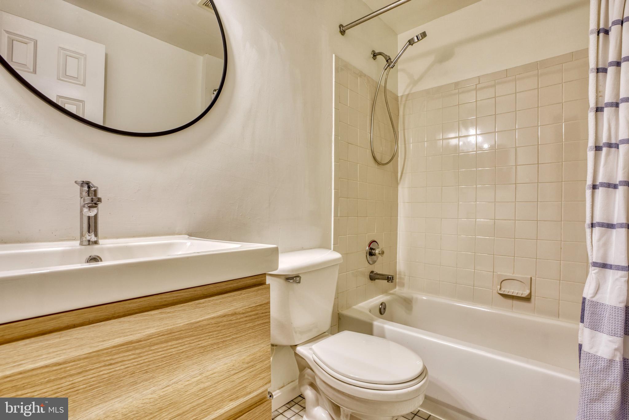 FEDERAL HILL HISTORIC DISTRICT - Residential Lease