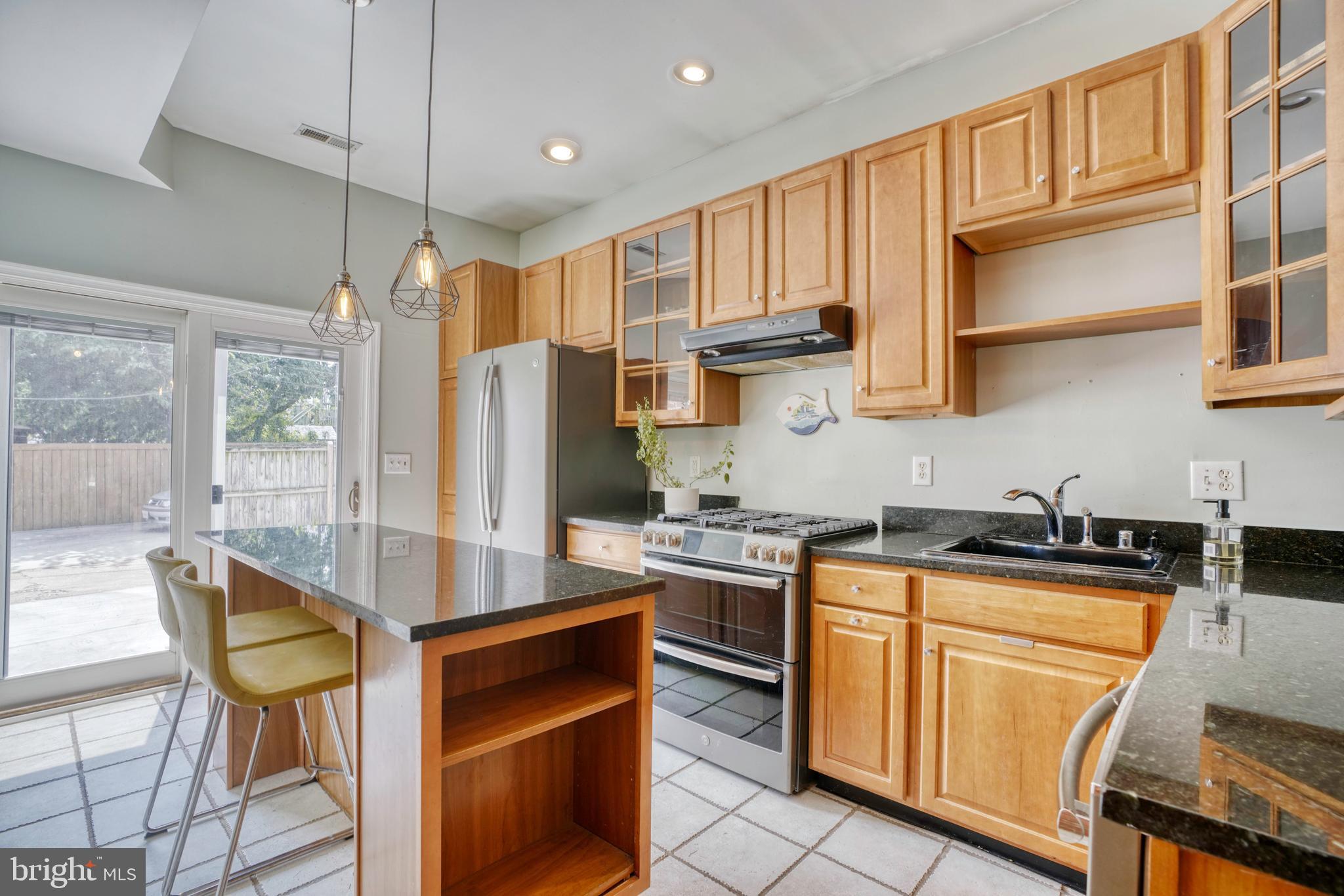 FEDERAL HILL HISTORIC DISTRICT - Residential Lease