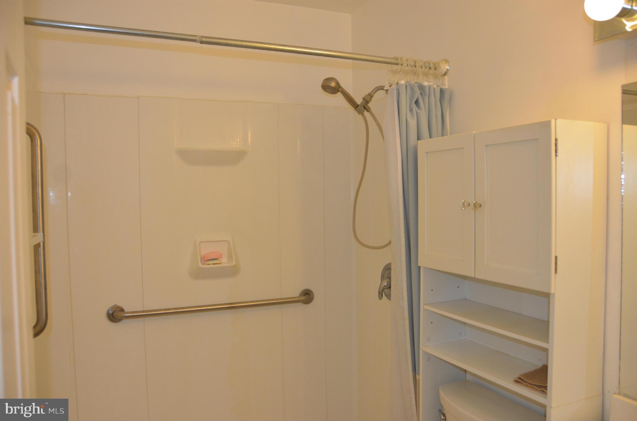 LOCH HAVEN BEACH - Residential