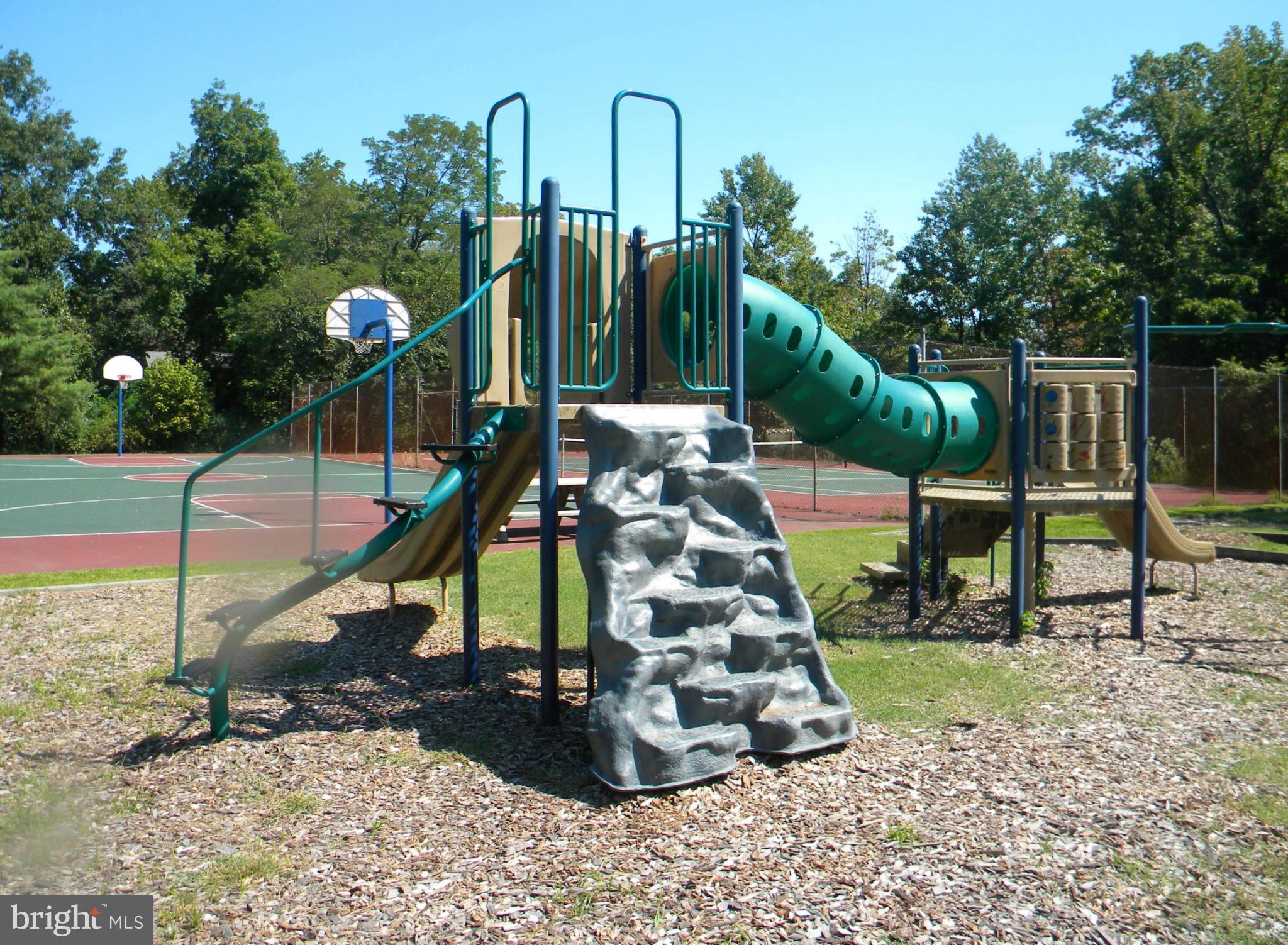 LOCH HAVEN BEACH - Residential