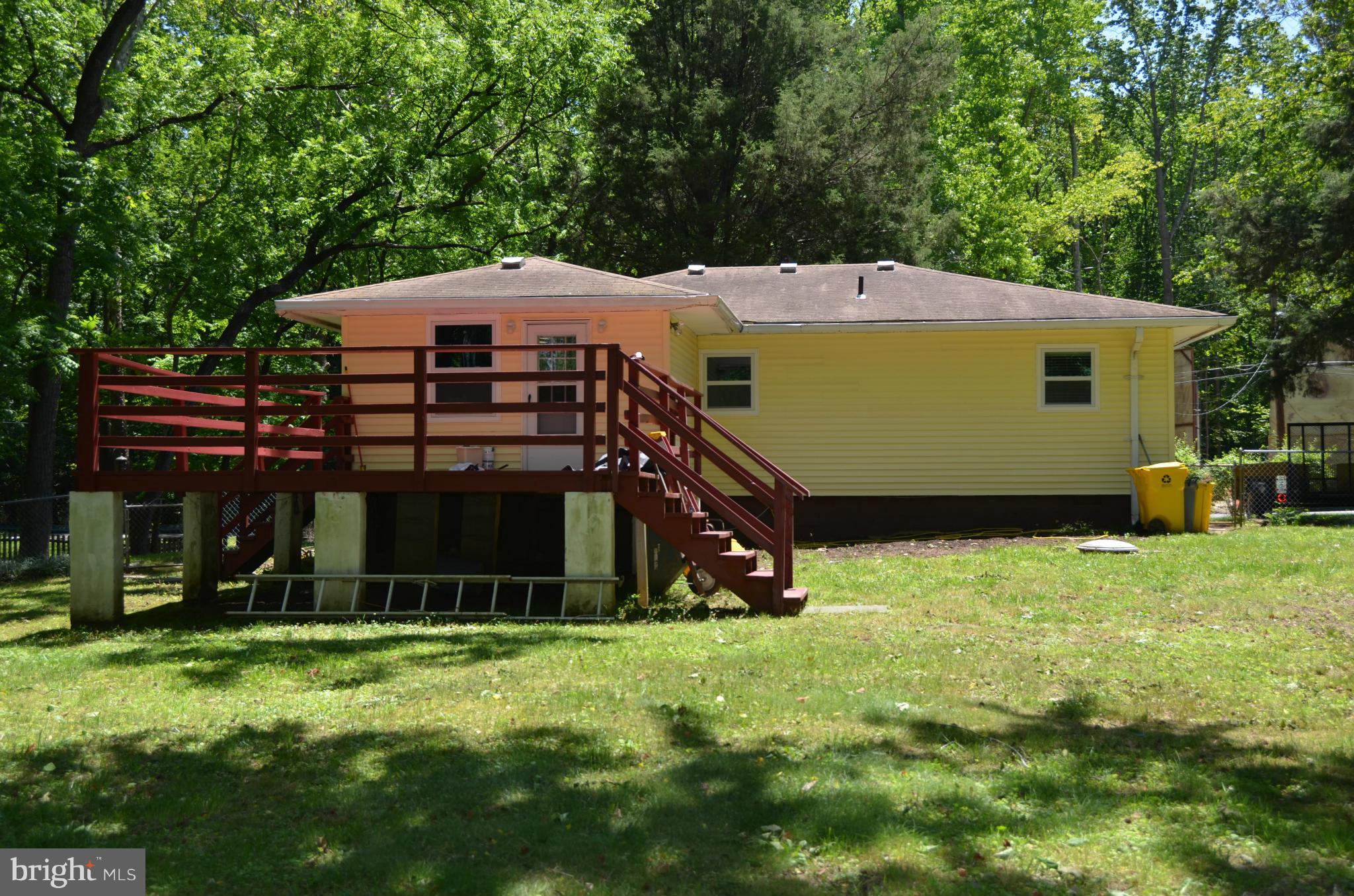 LOCH HAVEN BEACH - Residential