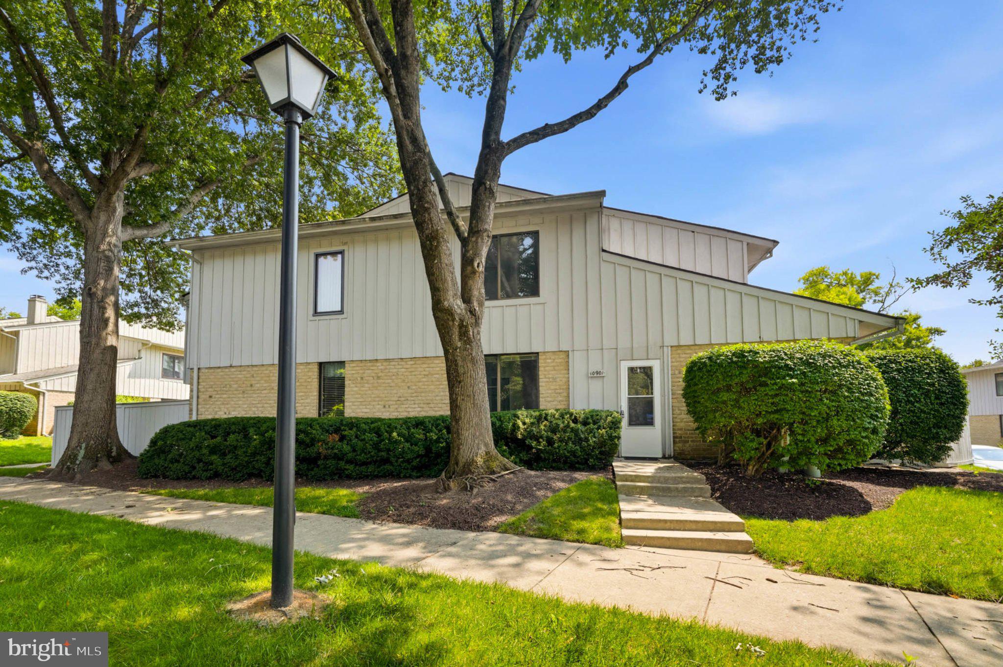 10901 TROTTING RIDGE WAY 9-2