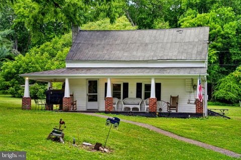 Homes For Sale - 13320 Catoctin Furnace Road<br/> THURMONT, MD 21788