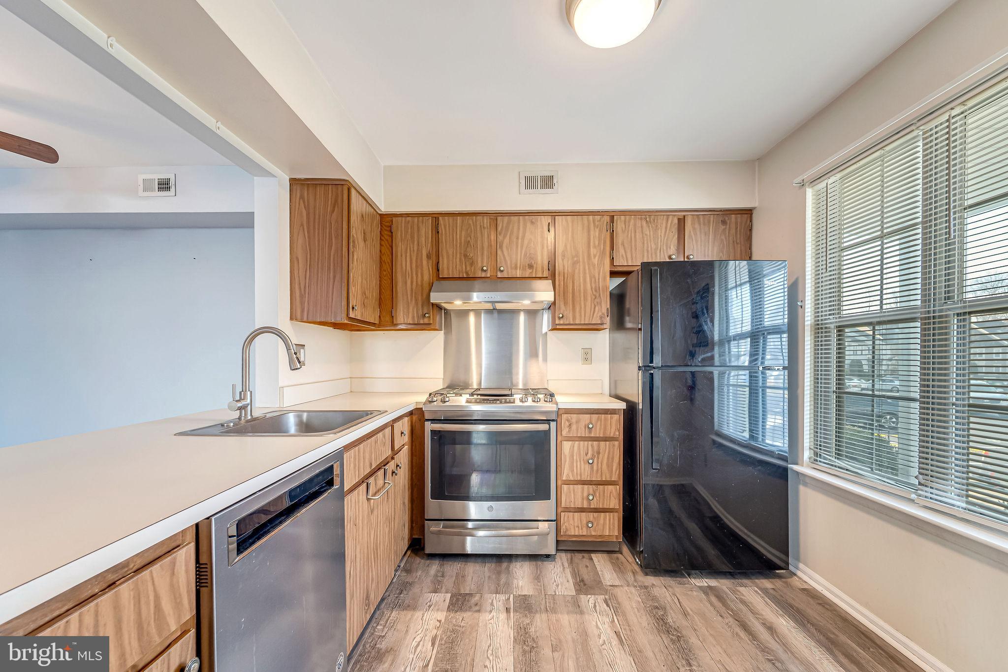 1707A HEATHERSTONE COURT