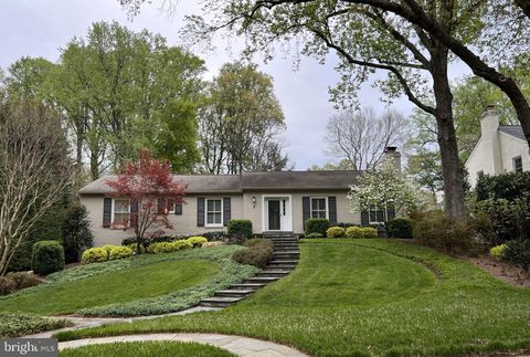5 SAVANNAH COURT BETHESDA MD 20817
