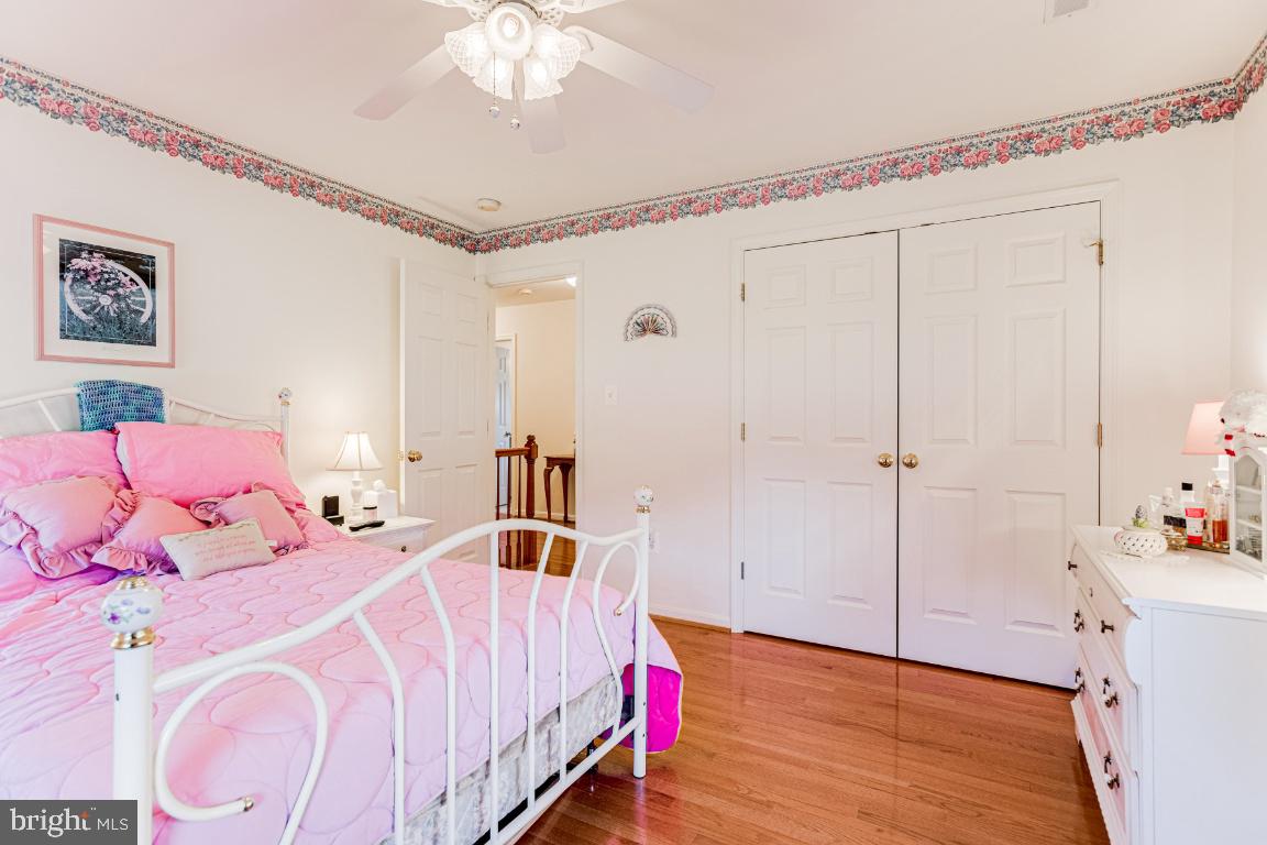 CHURCHILL - Residential