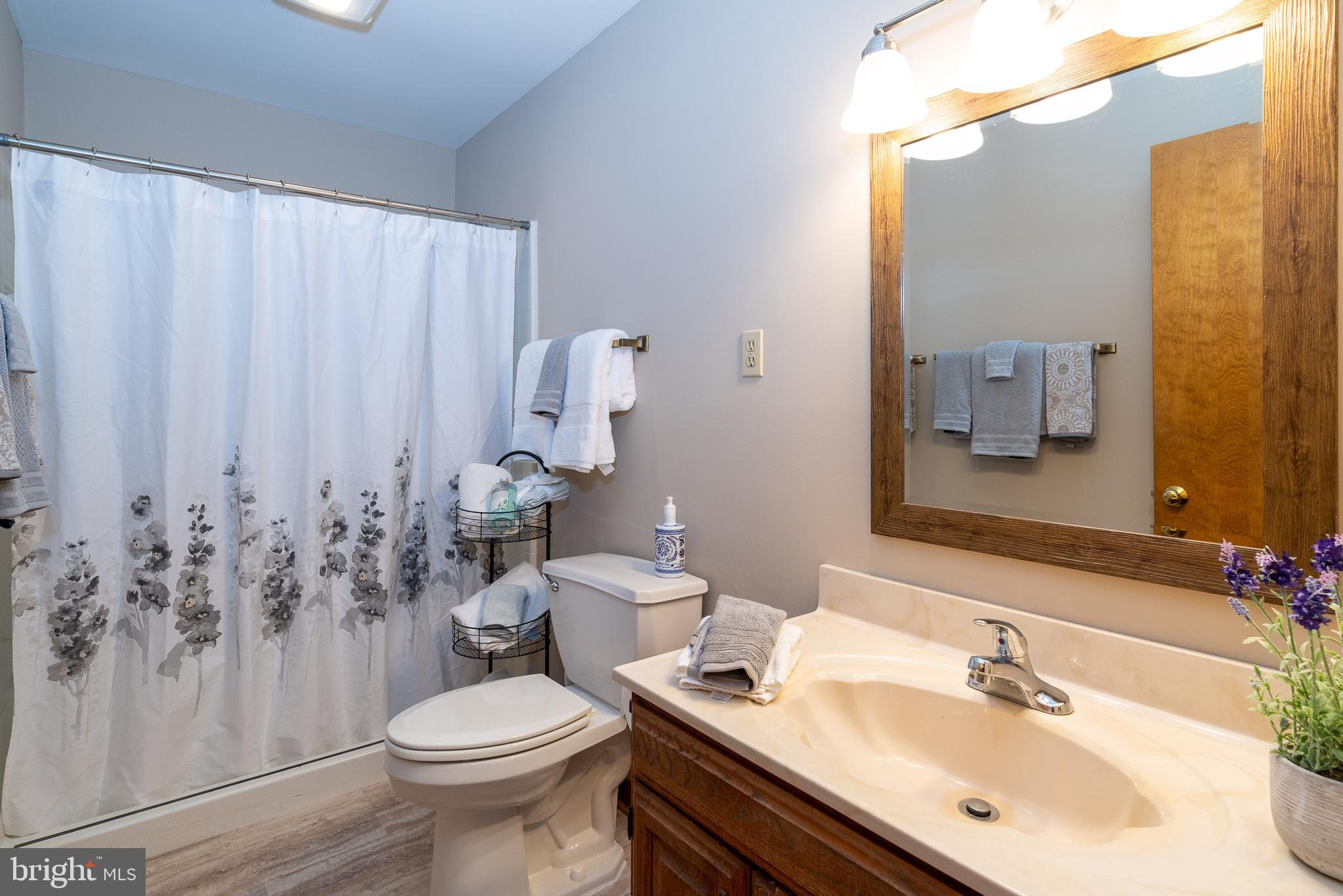 COLUMBIA - Residential