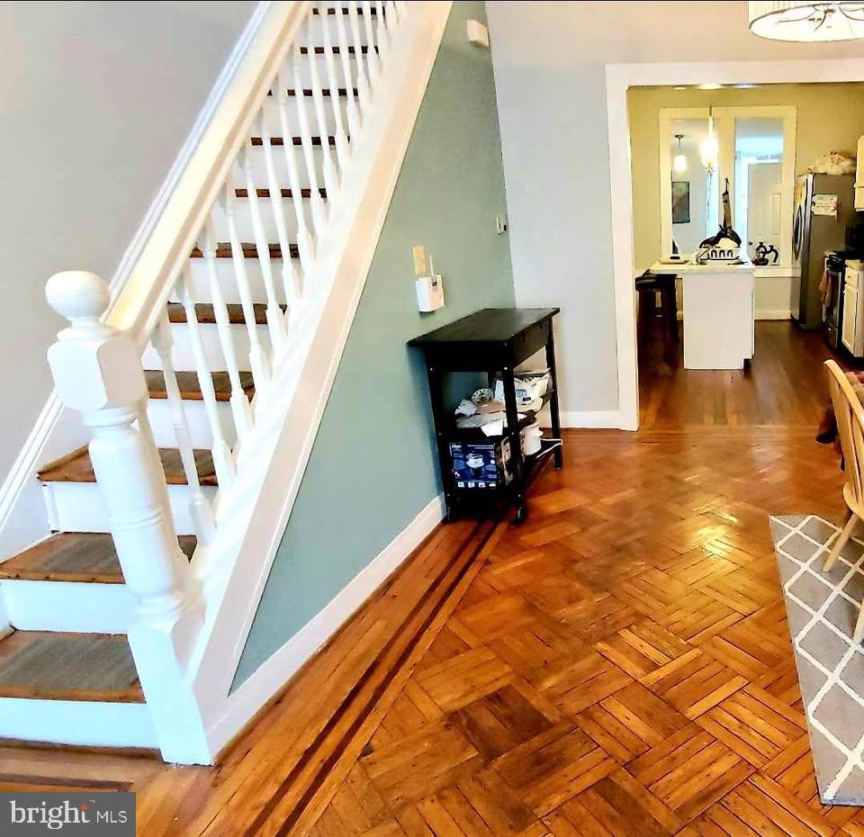 HIGHLANDTOWN - Residential Lease